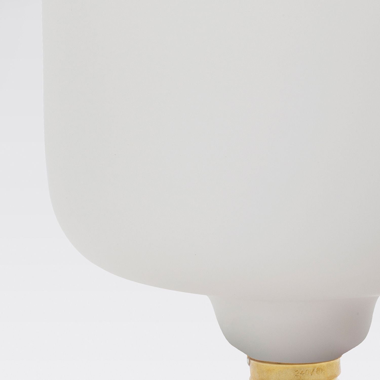 Oblo E26 LED Light Bulb - Energy Efficient, Dimmable, 60W Equivalent, Warm White 2700K - Perfect for Bedroom, Living Room, and Office Lighting