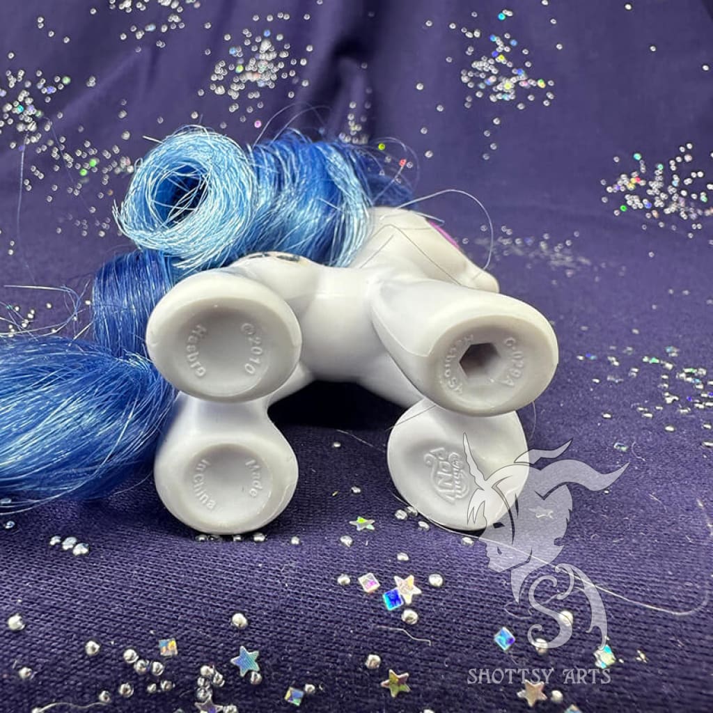 DJ Pon-3 Vinyl Figure - My Little Pony Collectible Toy for Fans & DJ Enthusiasts | Perfect for Display, Gifts & Music-Themed Decor