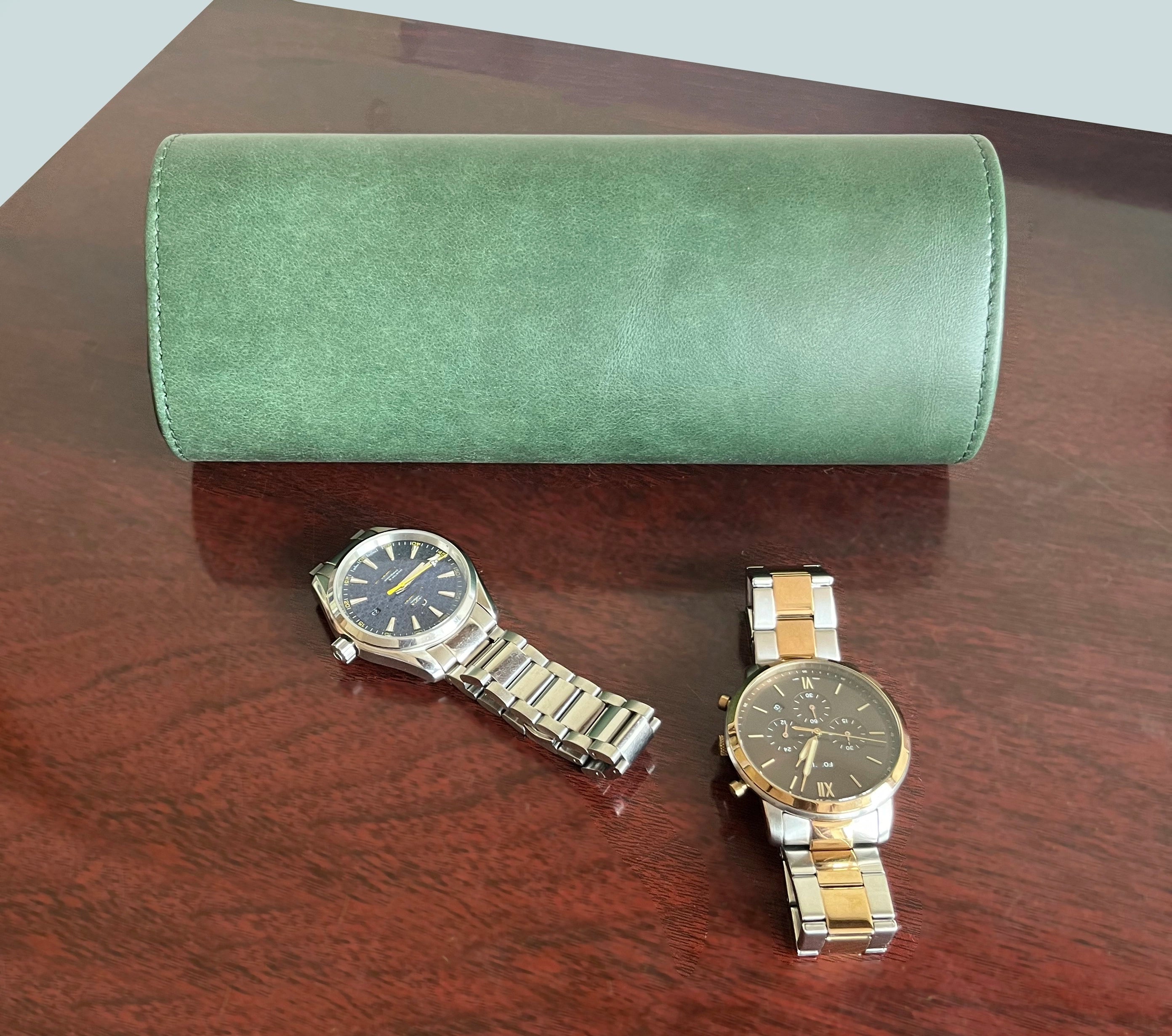 Classic Green Leather Travel Watch Case with 3 Slots - Perfect for Business Trips, Vacations & Watch Collection Storage