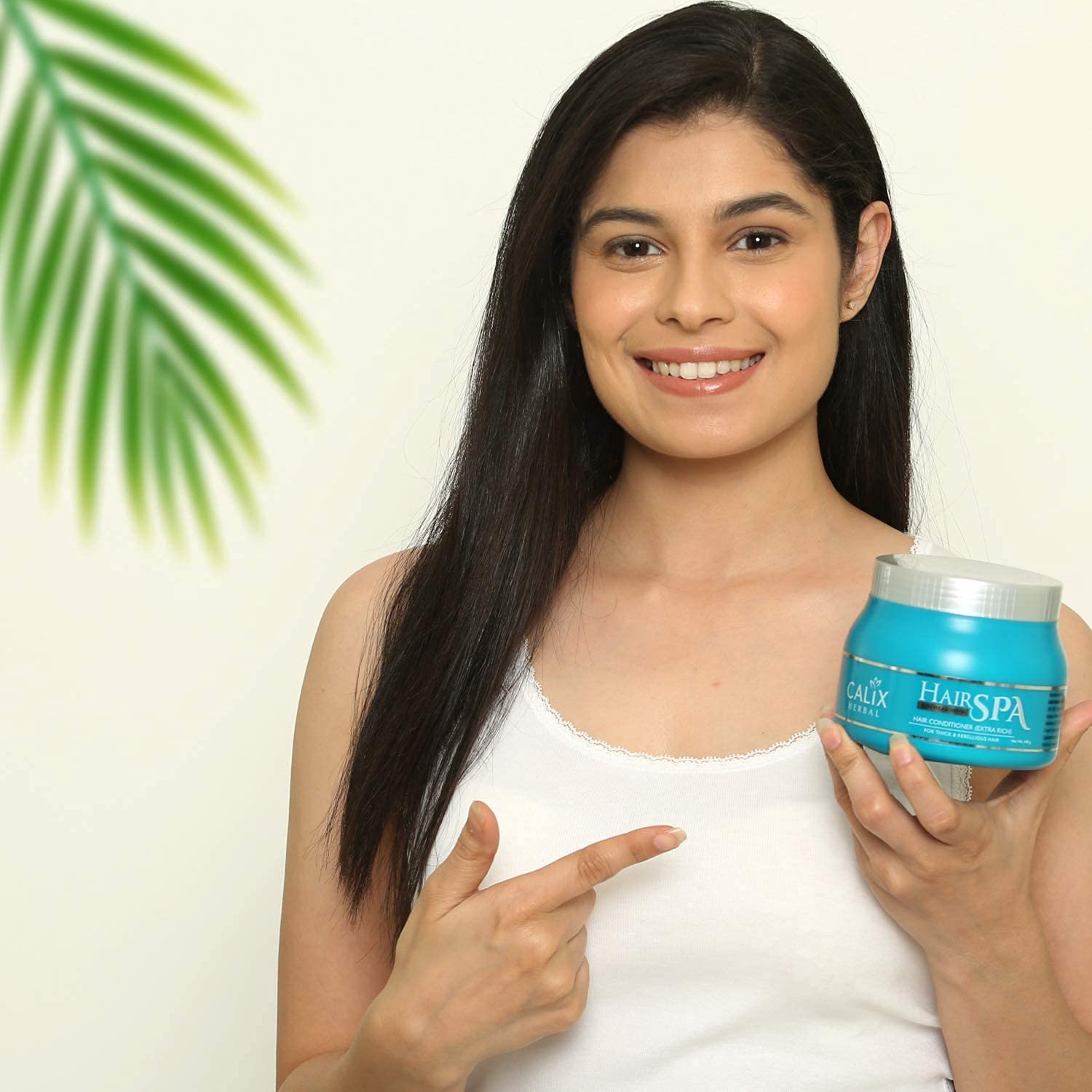 Organic Aloe Vera Hair Conditioner with Heena - Ayurvedic Herbal Spa Treatment for Hair Thickening, Strengthening & Scalp Nourishment - 450g for Men & Women - Perfect for Dry, Damaged Hair & Scalp Care at Home