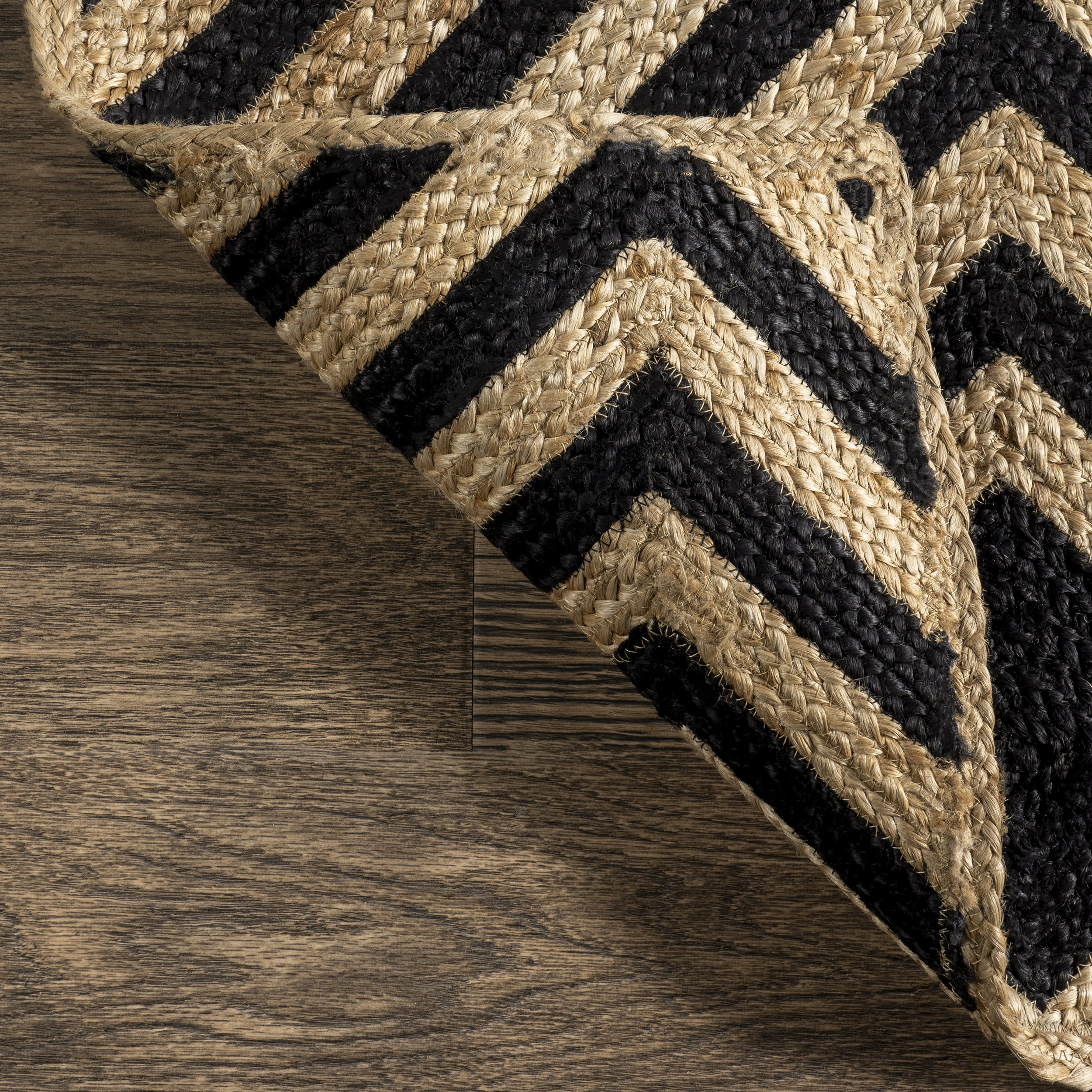 Handwoven Black Dogwood Tiled Jute Rug - Natural Fiber Floor Mat for Living Room, Bedroom & Home Decor