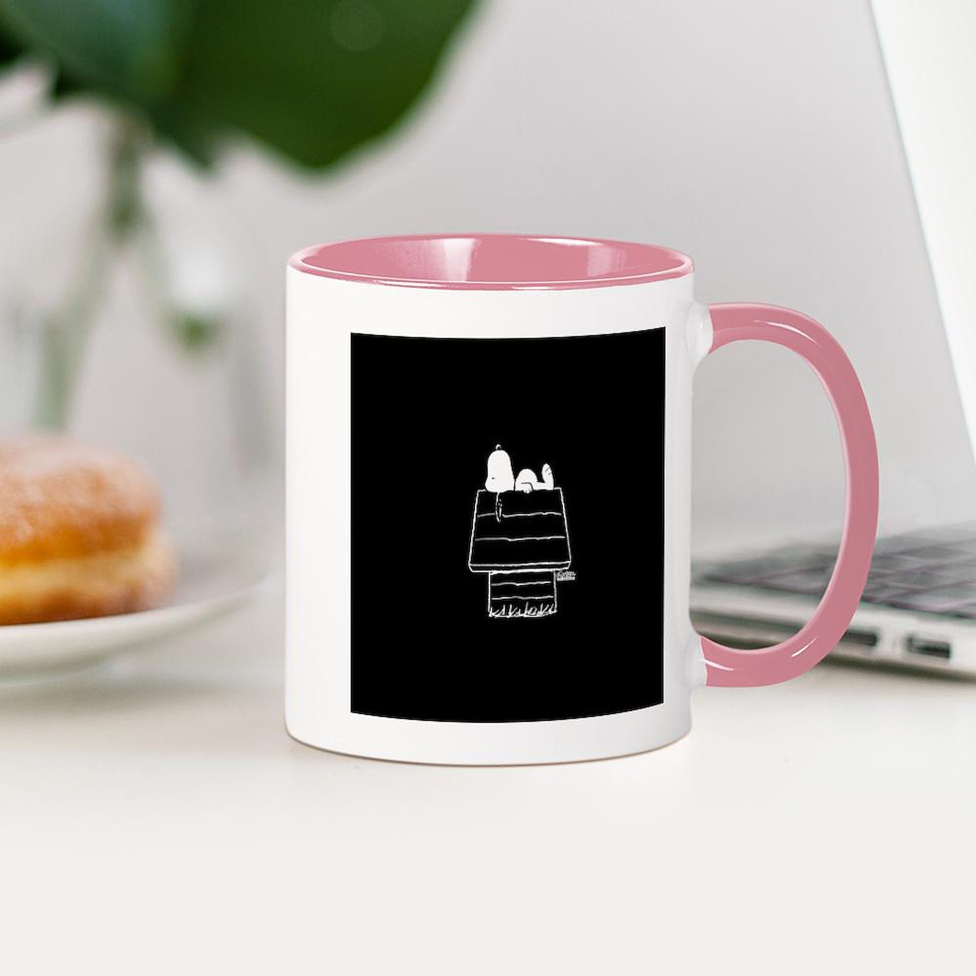 Peanuts Snoopy 11 oz Ceramic Coffee Mug - 325 ml White Gift Mug for Coffee, Tea & Hot Drinks - Perfect for Office, Home & Gifts