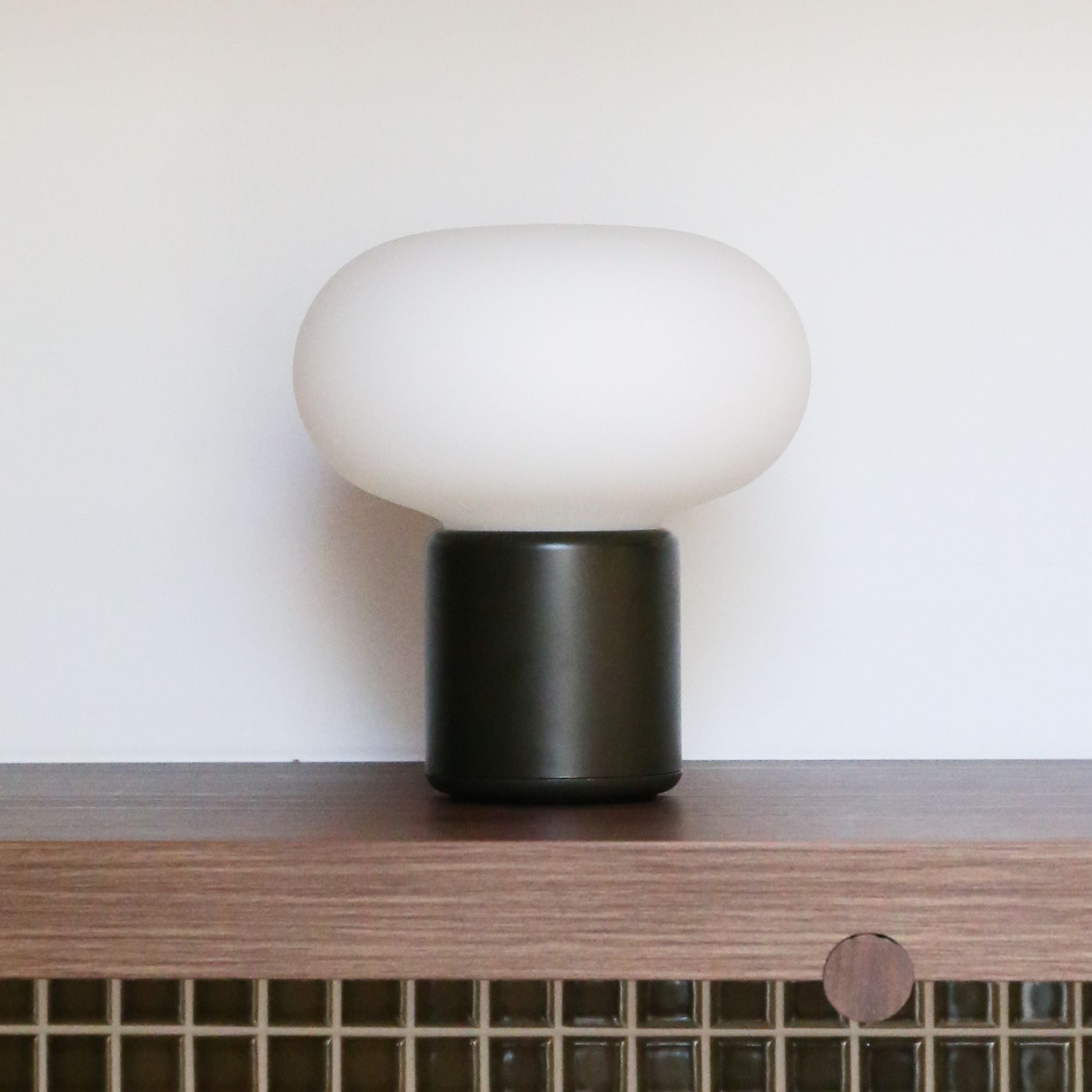 Karl Johan Portable Lamp - Modern Table Lamp with USB Charging, Adjustable Brightness, Forest Green - Perfect for Bedroom, Living Room, Office & Outdoor Camping