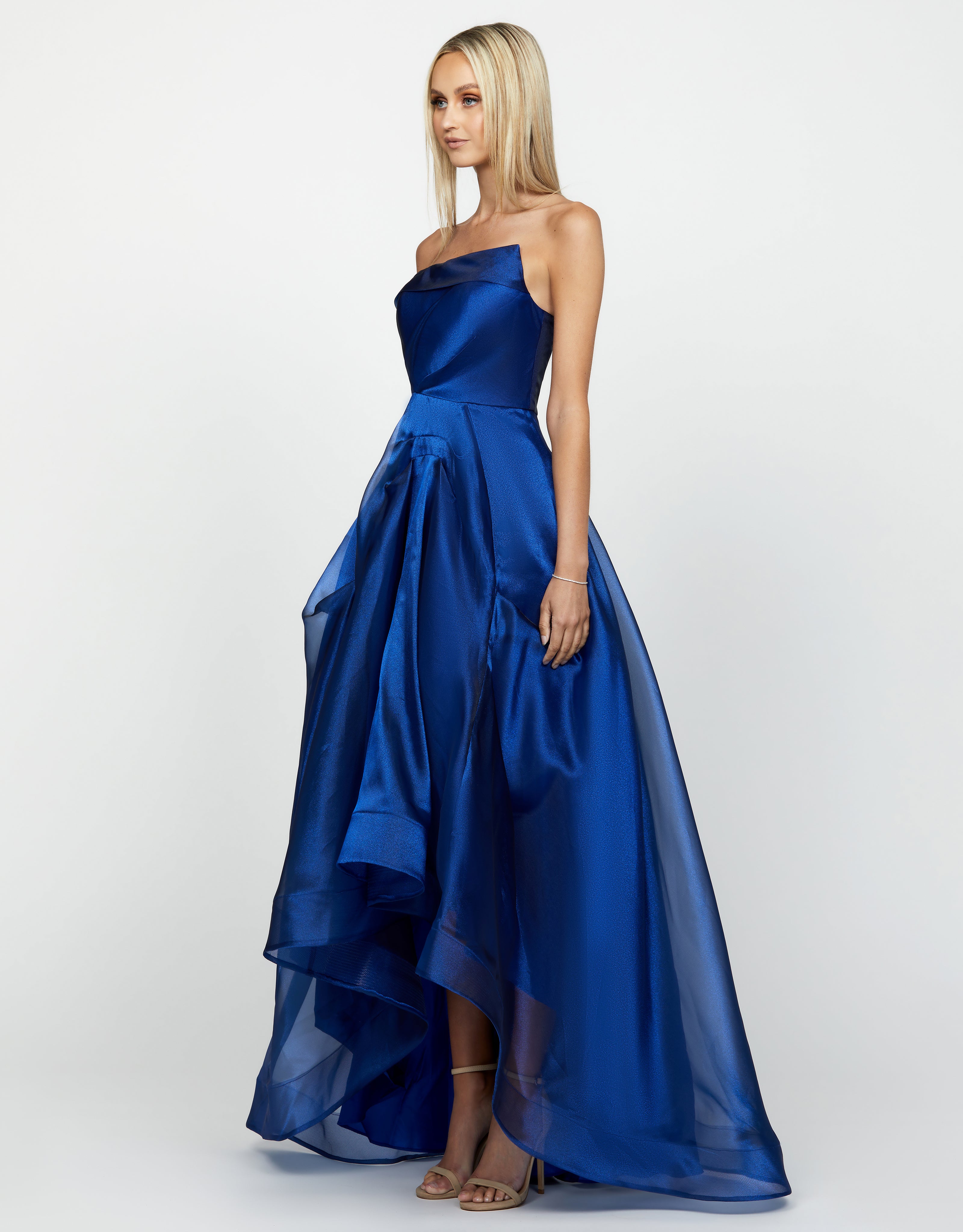 Elegant Indi High Low Ballgown Dress for Prom, Wedding & Evening Events | Flowy A-Line Skirt & Stunning Back Detail | Perfect for Formal Occasions, Parties & Special Celebrations