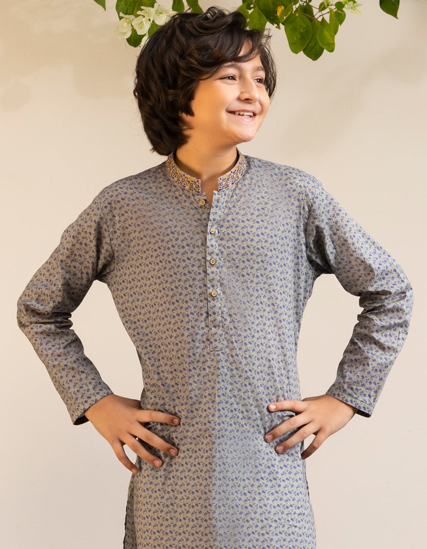 J. Junaid Jamshed Cotton Grey Kurta for Men - Traditional Pakistani Ethnic Wear for Casual Outings & Festive Occasions