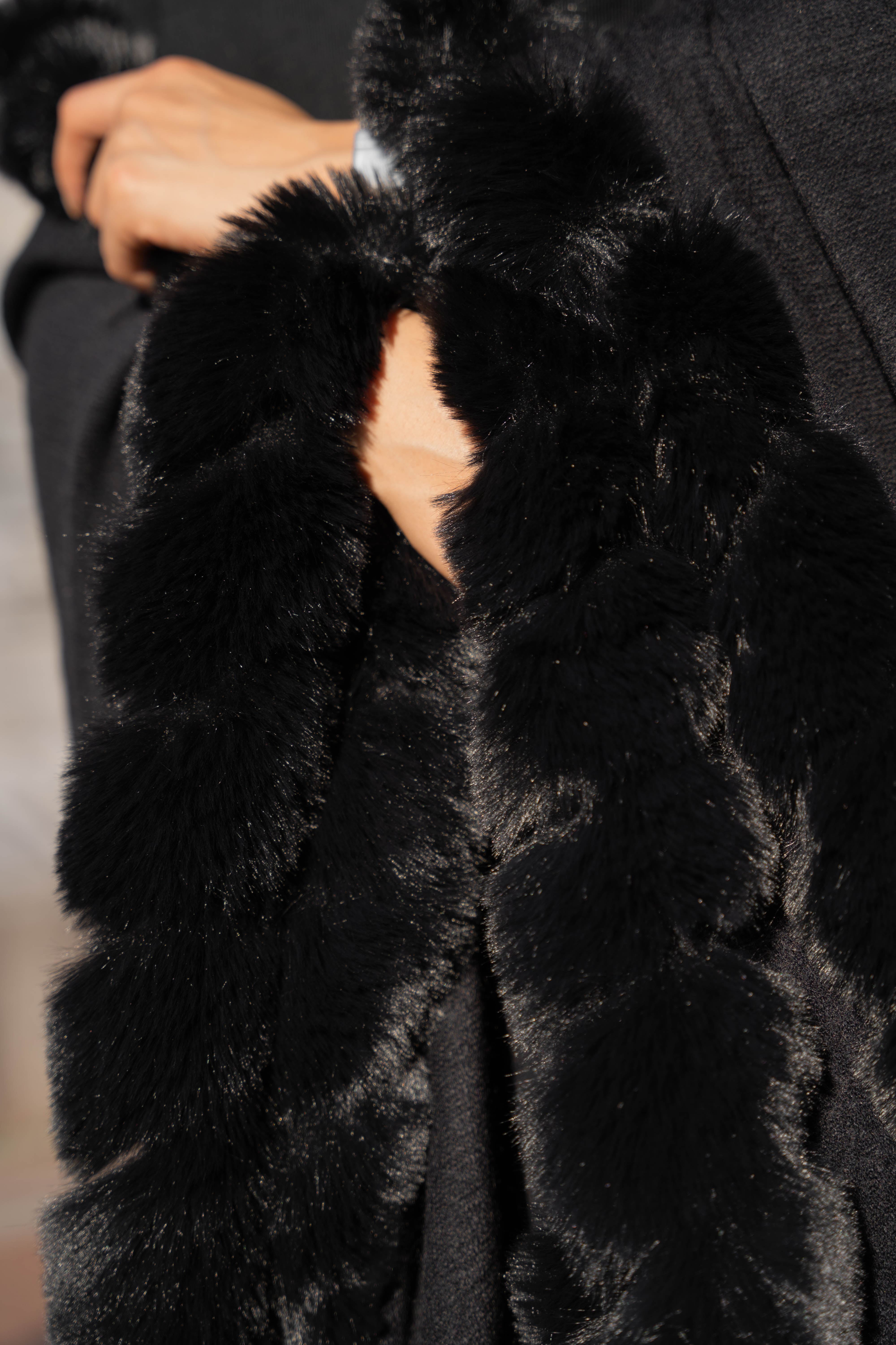 Elegant Faux Fur Cape Kimono Jacket - Women's Soft Winter Wrap Coat for Parties, Weddings & Evening Events
