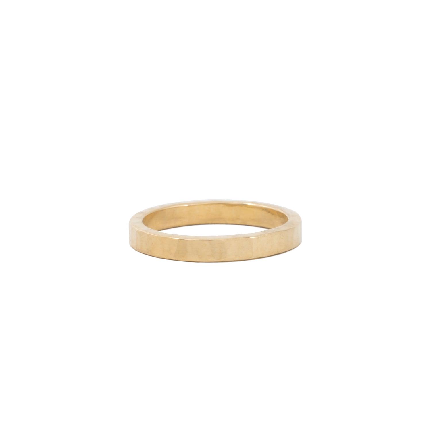 3mm Hammered Gold Wedding Band for Men & Women - Perfect for Engagement, Anniversary, and Everyday Wear