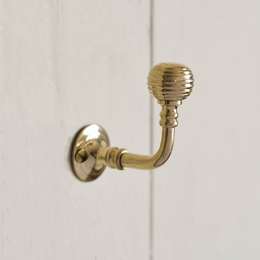 Brass Beehive Peg Hook - Vintage Style Wall Hooks for Coats, Hats & Keys - Perfect for Entryway, Kitchen & Farmhouse Decor