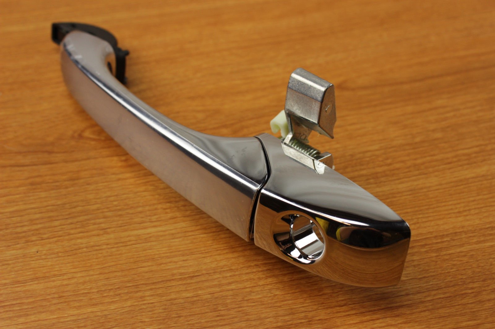 Chrysler 300 Dodge Charger Magnum Left Side Chrome Door Handle Replacement - OEM Quality Car Accessory for Enhanced Style & Protection | Perfect for Auto Restoration & Custom Upgrades