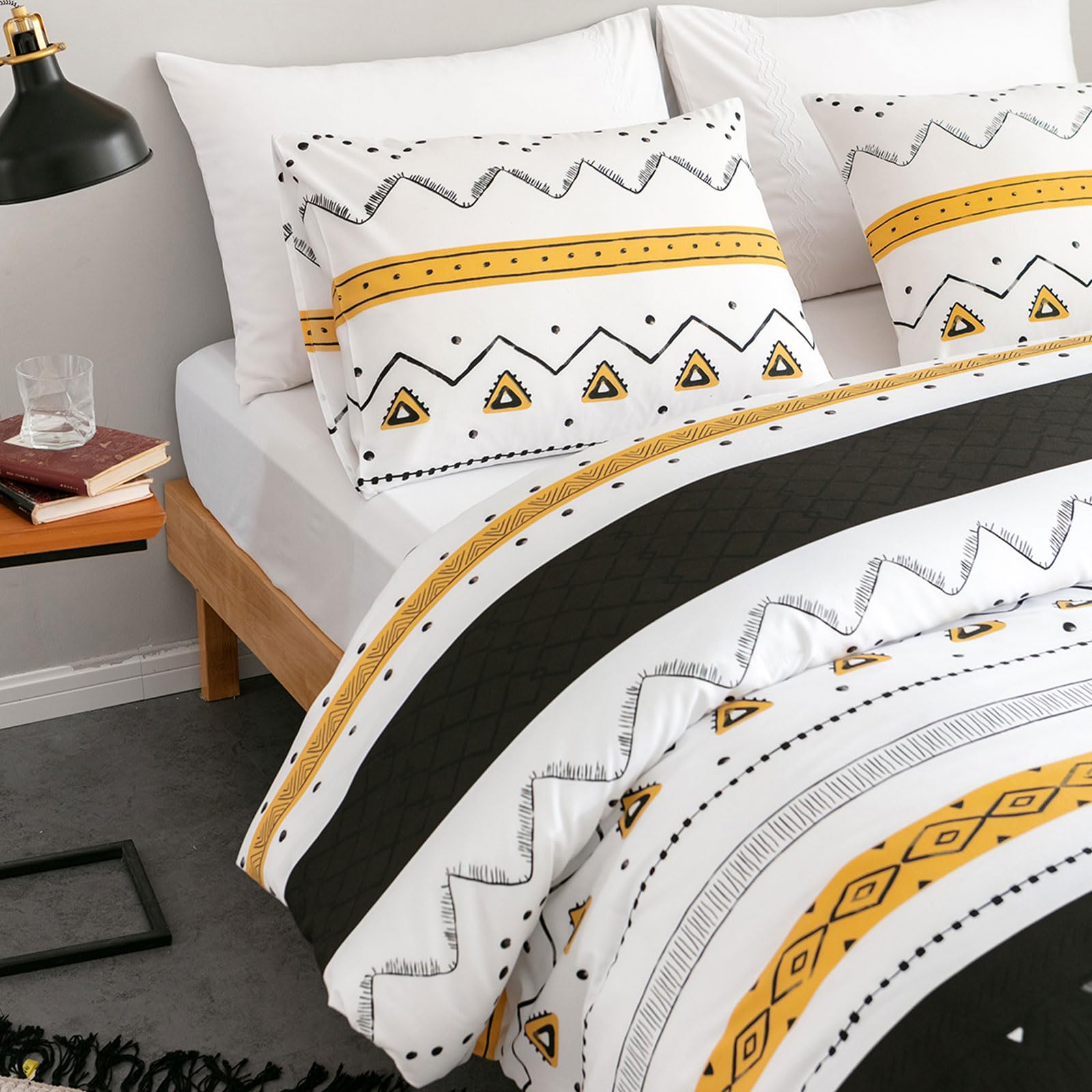 EAVD Modern Geometric Comforter Set Twin XL - Soft Microfiber Black & Yellow Reversible Bedding - All-Season Lightweight Comforter with 2 Pillowcases - Perfect for Kids, Teens & Guest Rooms - Geometric Pattern Home Decor for Modern Bedrooms