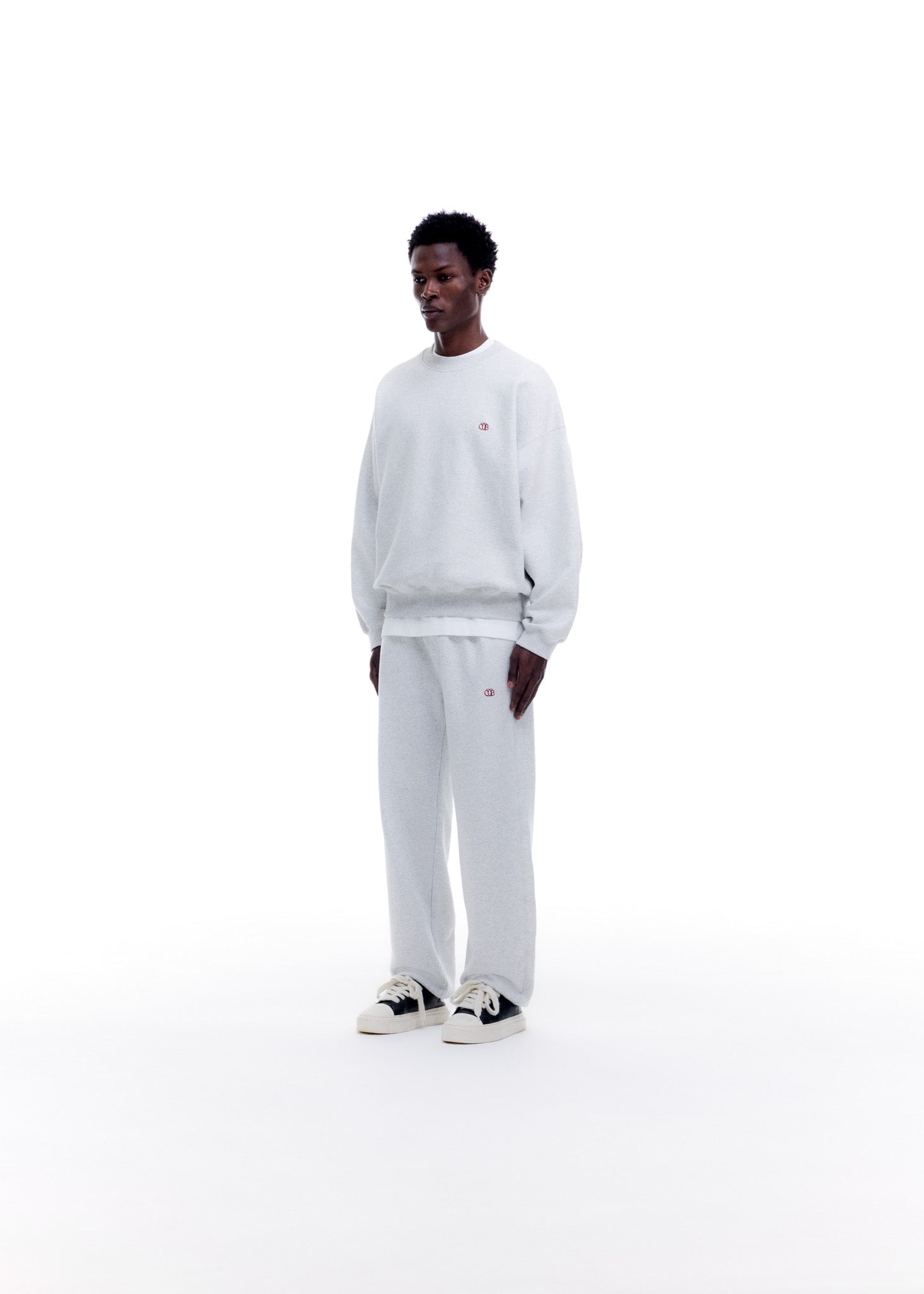 Mini Emblem Sweatshirt for Women & Men - Trendy Casual Pullover Hoodie for Streetwear, Gym & Lounge