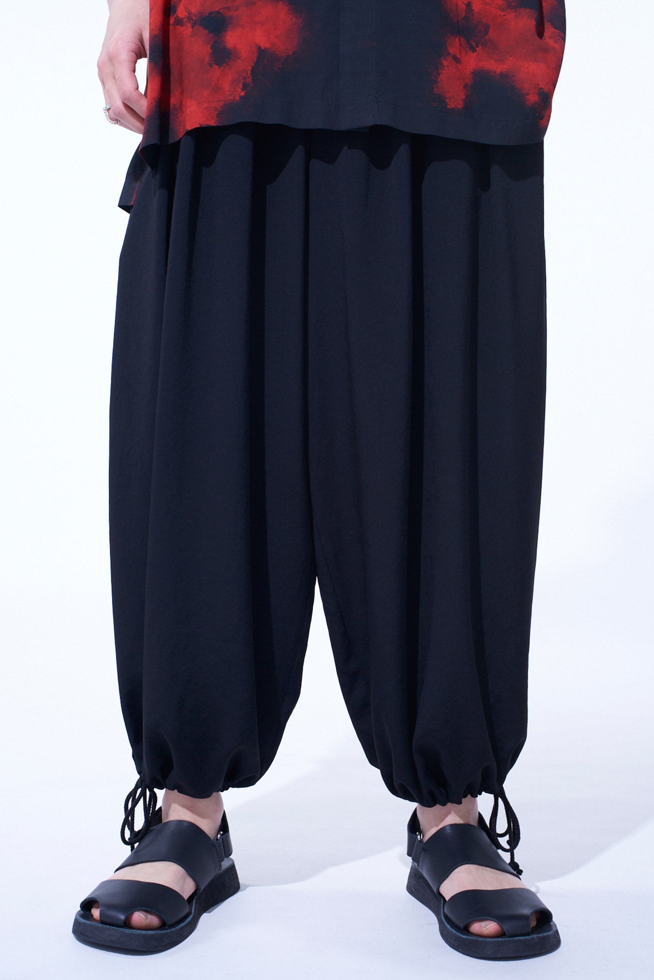 Crepe de Chine Balloon Pants for Women - Comfortable Wide Leg Palazzo Pants for Casual Wear, Office, and Travel