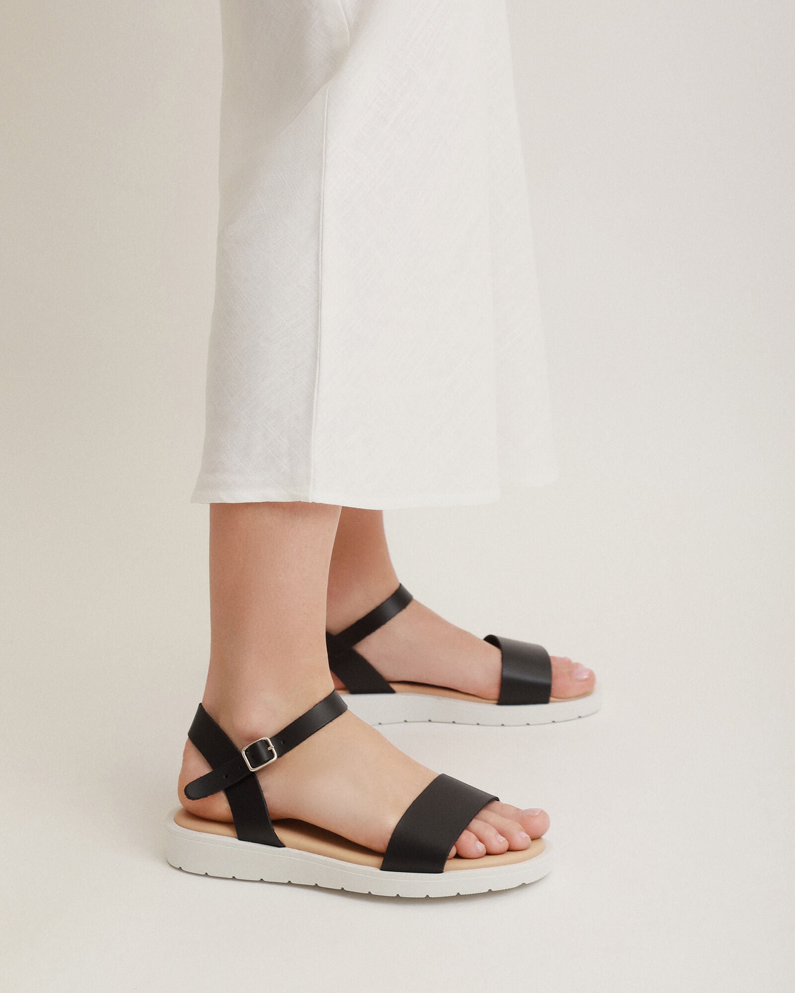 ROBIN Flat Sandals - Black Leather Women's Comfortable Slides for Beach, Pool & Summer Outfits
