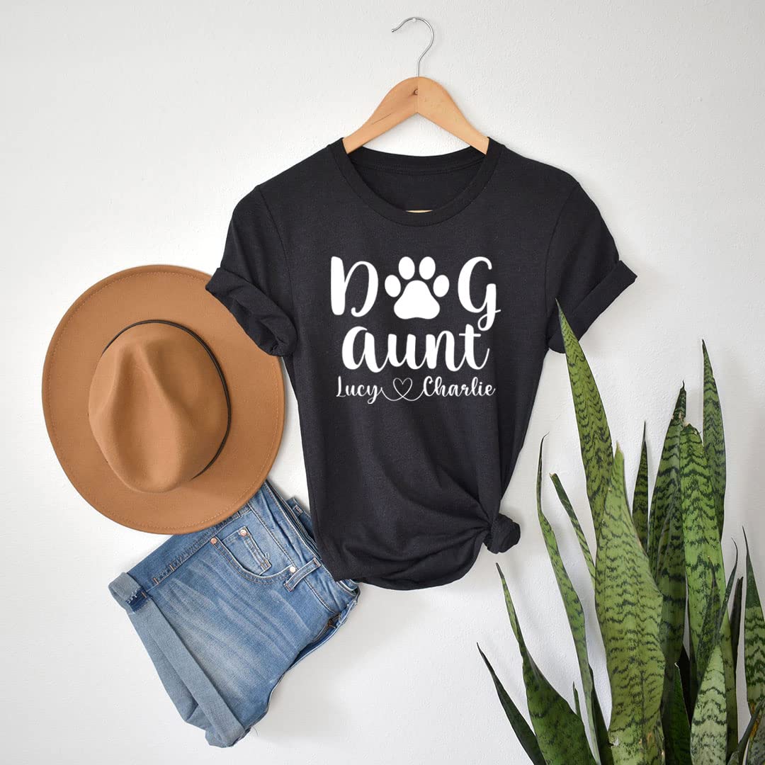 Custom Dog Aunt T-Shirt with Your Pet's Name - Perfect Gift for Dog Lovers & Dog Moms - Great for Birthdays, Holidays & Family Gatherings