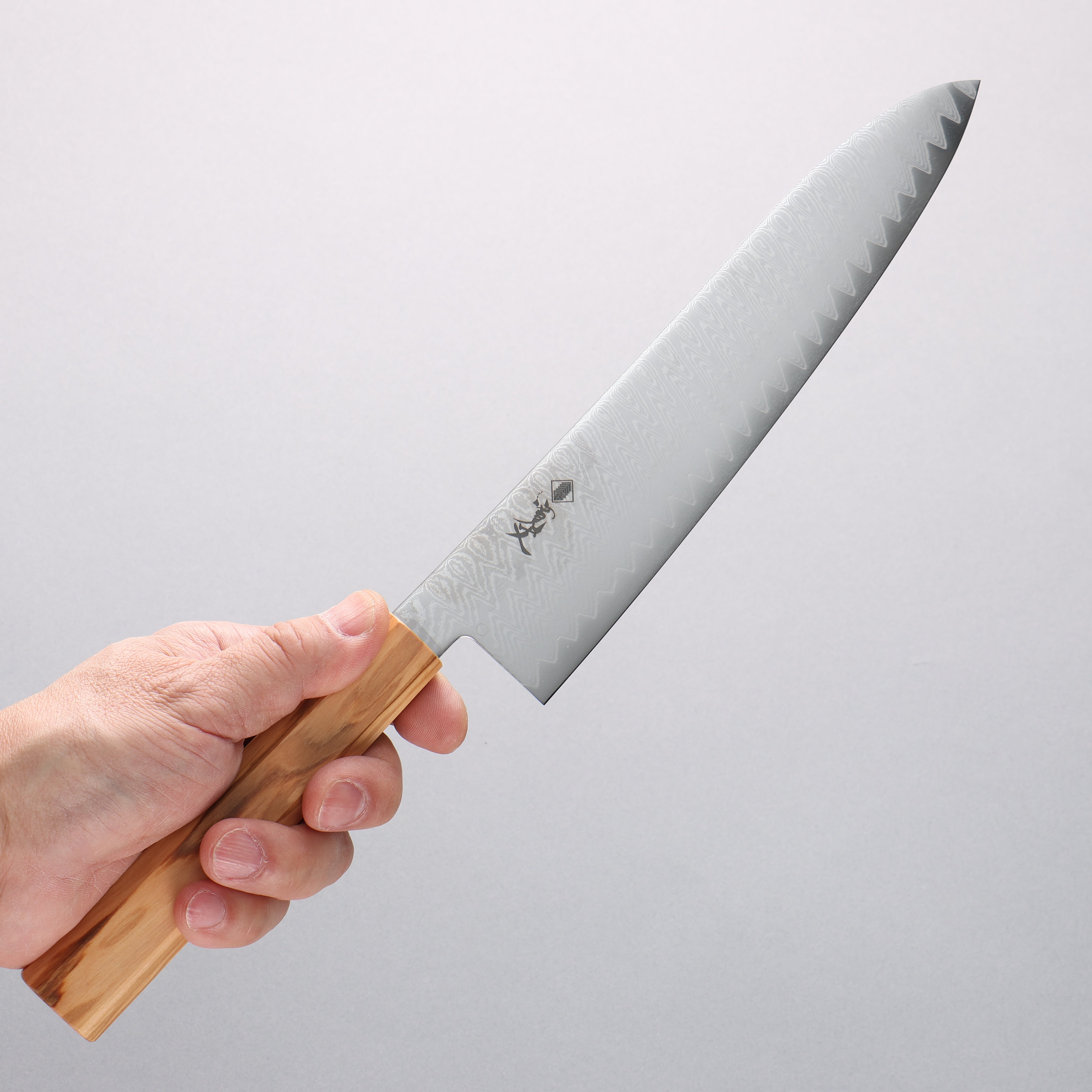 Premium VG10 Damascus Gyuto Knife 210mm - Japanese Chef Knife with Olive Wood Handle - Perfect for Slicing, Dicing & Meat Cutting in Professional & Home Kitchens
