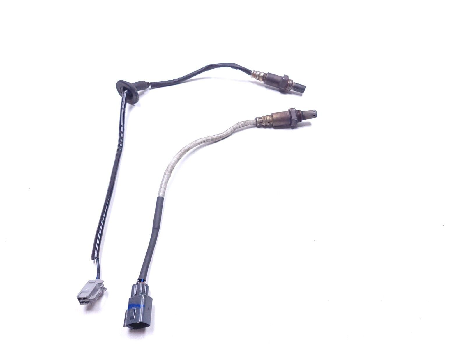 2003 2008 Toyota Corolla Oxygen Sensor 2-Pack - OEM Replacement Part - Compatible with Front/Rear O2 Sensors - Improve Fuel Efficiency & Emissions - Perfect for Engine Maintenance & Performance Tuning