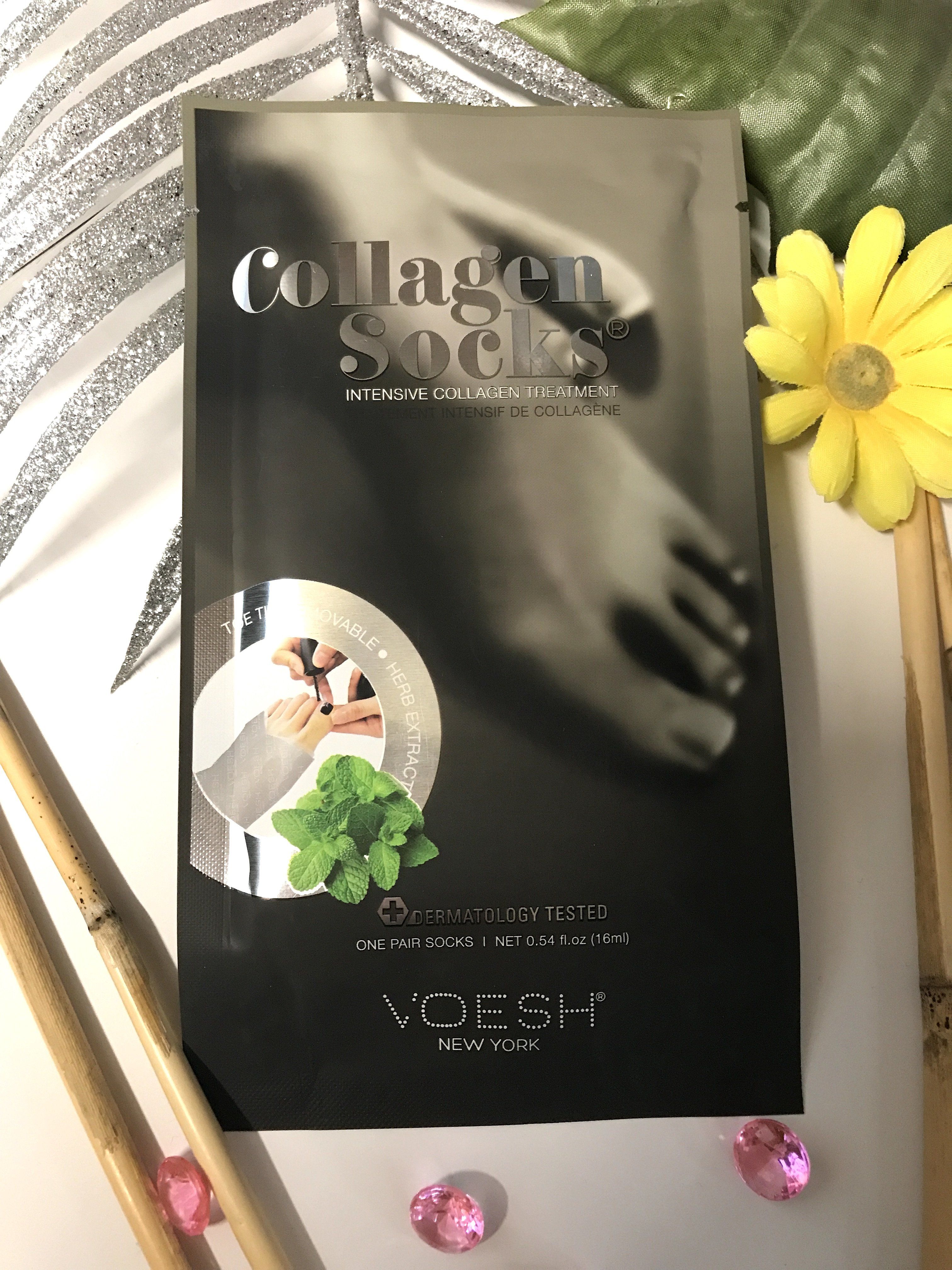 Voesh Collagen Peppermint Socks for Women - Moisturizing Foot Care with Shea Butter & Essential Oils - Perfect for Dry Skin, Cracked Heels & Relaxation at Home or Spa