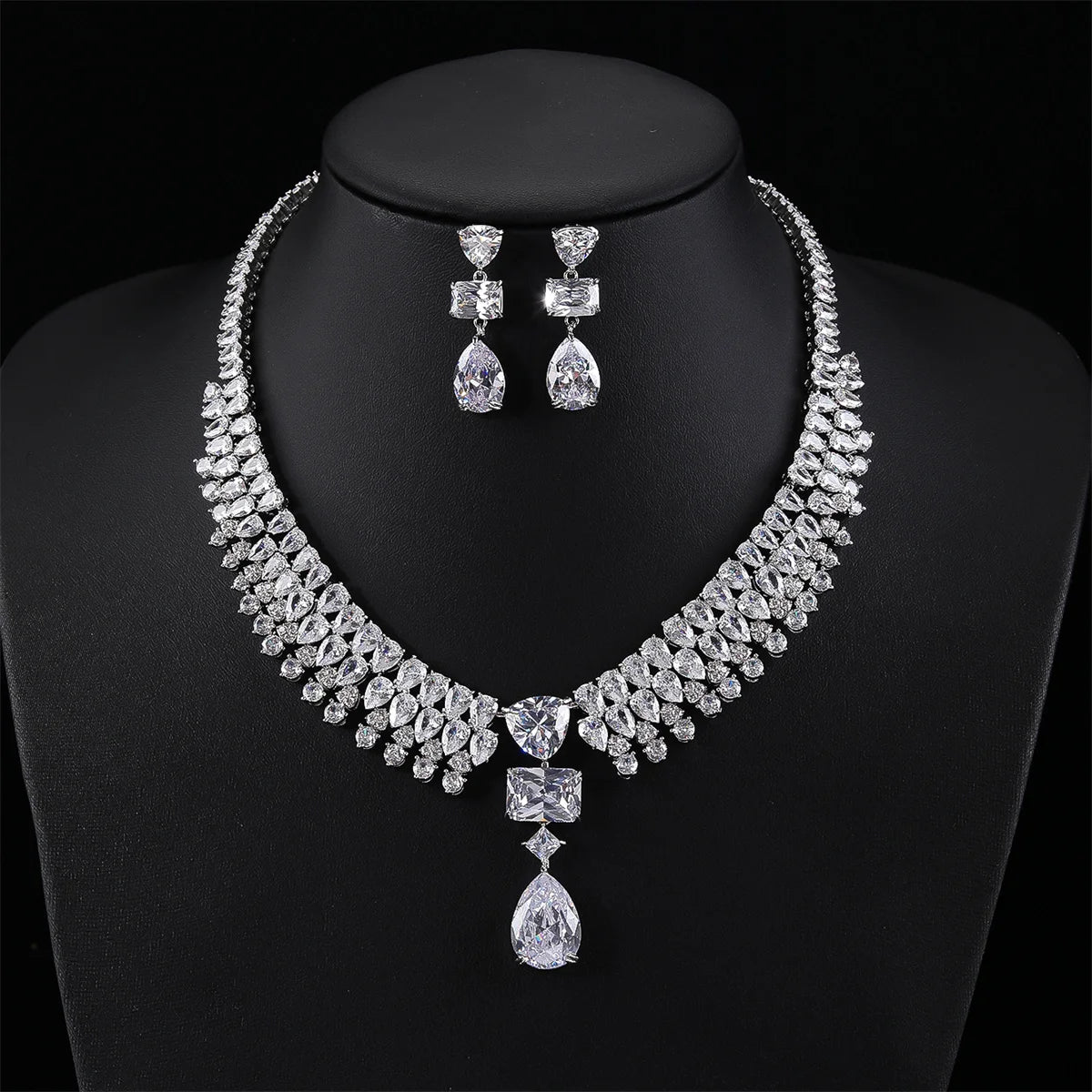 Luxury Wedding Jewelry Set for Brides - Cubic Zirconia Waterdrop Necklace & Earrings Set - Elegant Bridal Accessories for Wedding, Engagement & Special Occasions