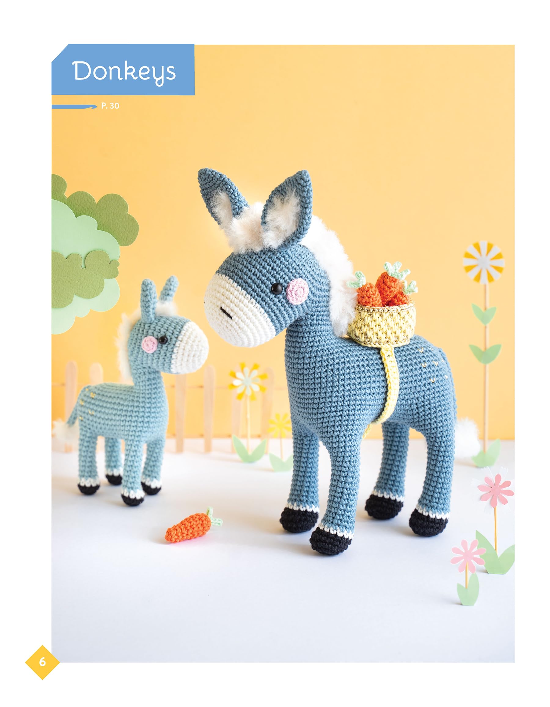 Adorable Animal Families to Crochet - Complete Crochet Kit for Beginners & Experts (Dover Crafts) - Perfect for DIY Gifts, Home Decor & Stress Relief