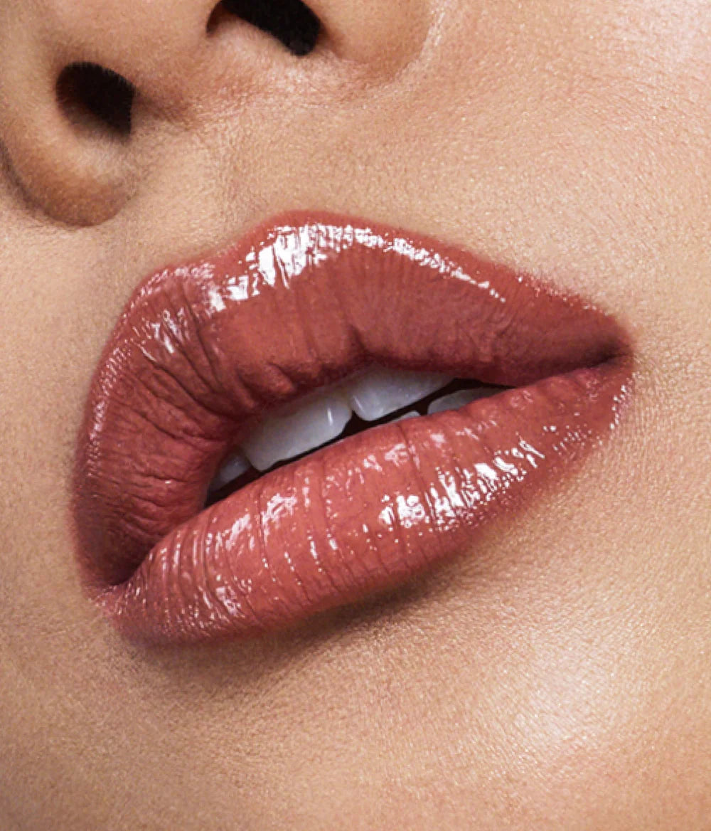 R.E.M. Beauty Volumizing Plumping Lip Gloss - Hydrating & High Shine Lip Plumper for Fuller Lips | Perfect for Day & Night Wear, Parties & Special Occasions