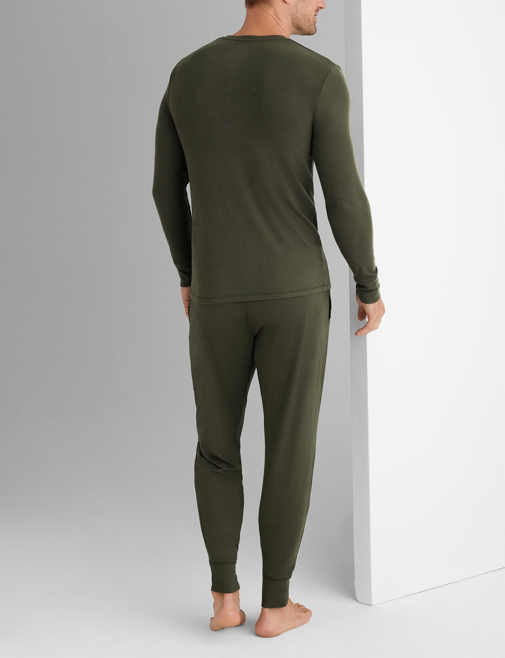 Comfortable Men's Lounge Henley Shirt - Soft Cotton Relaxed Fit for Casual Wear, Home Lounging & Weekend Outings