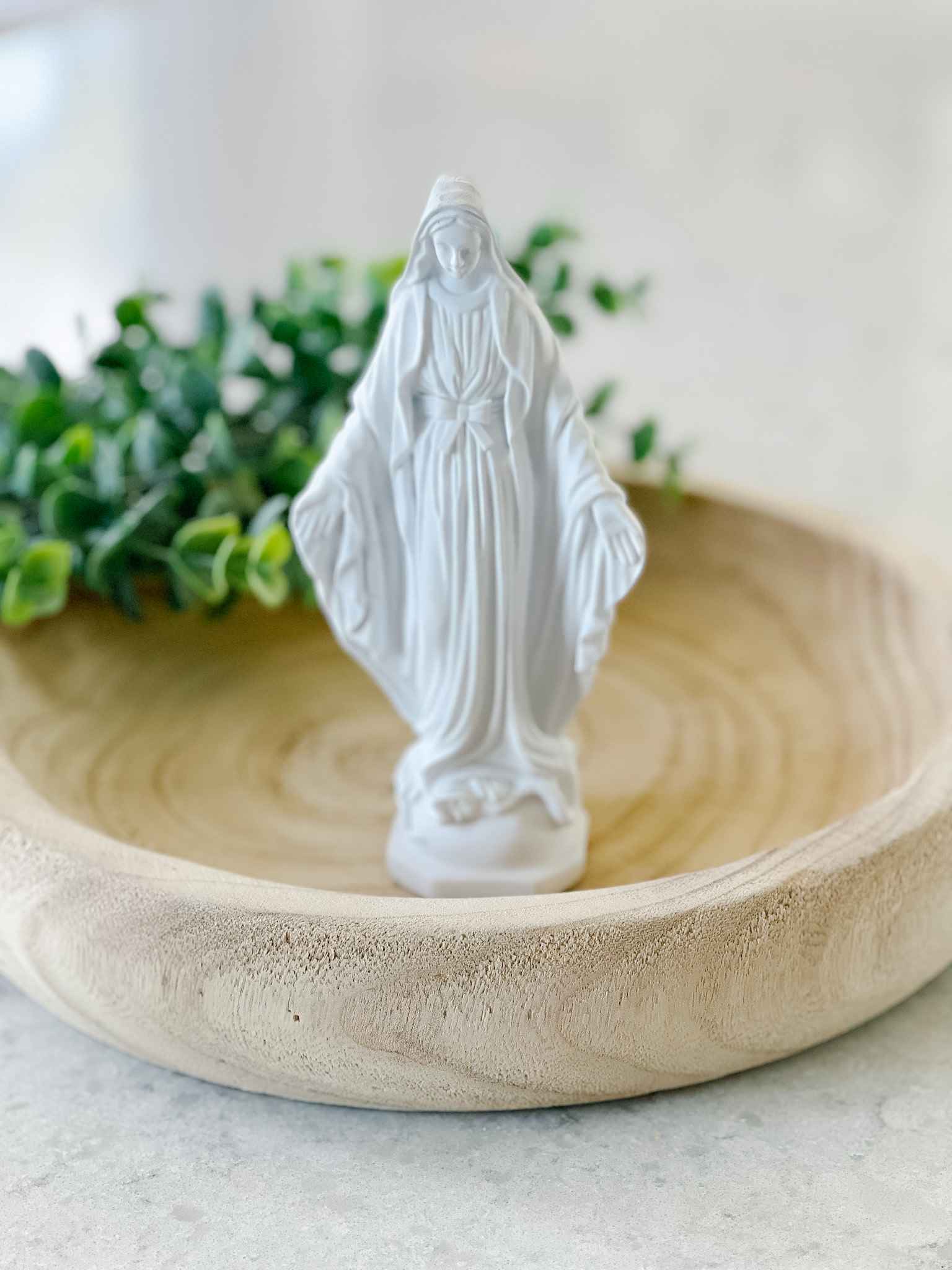 Virgin Mary Statue - Handcrafted Religious Figurine for Home Decor, Garden, and Prayer Altar | Perfect for Catholic Gifts, Church Display & Spiritual Meditation