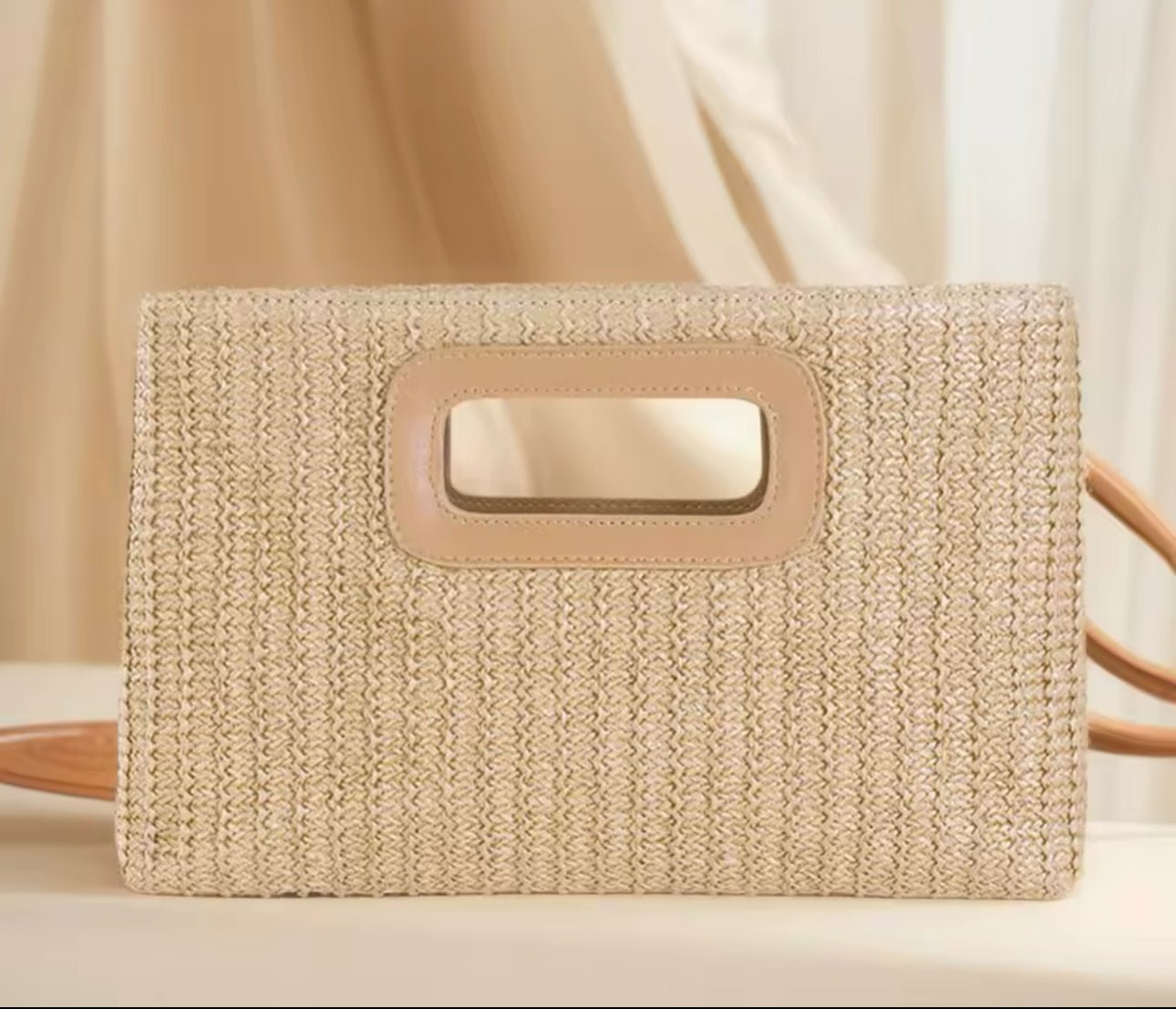 Stylish Rattan Clutch Purse for Women - Handwoven Natural Wicker Evening Bag - Perfect for Weddings, Parties & Beach Vacations