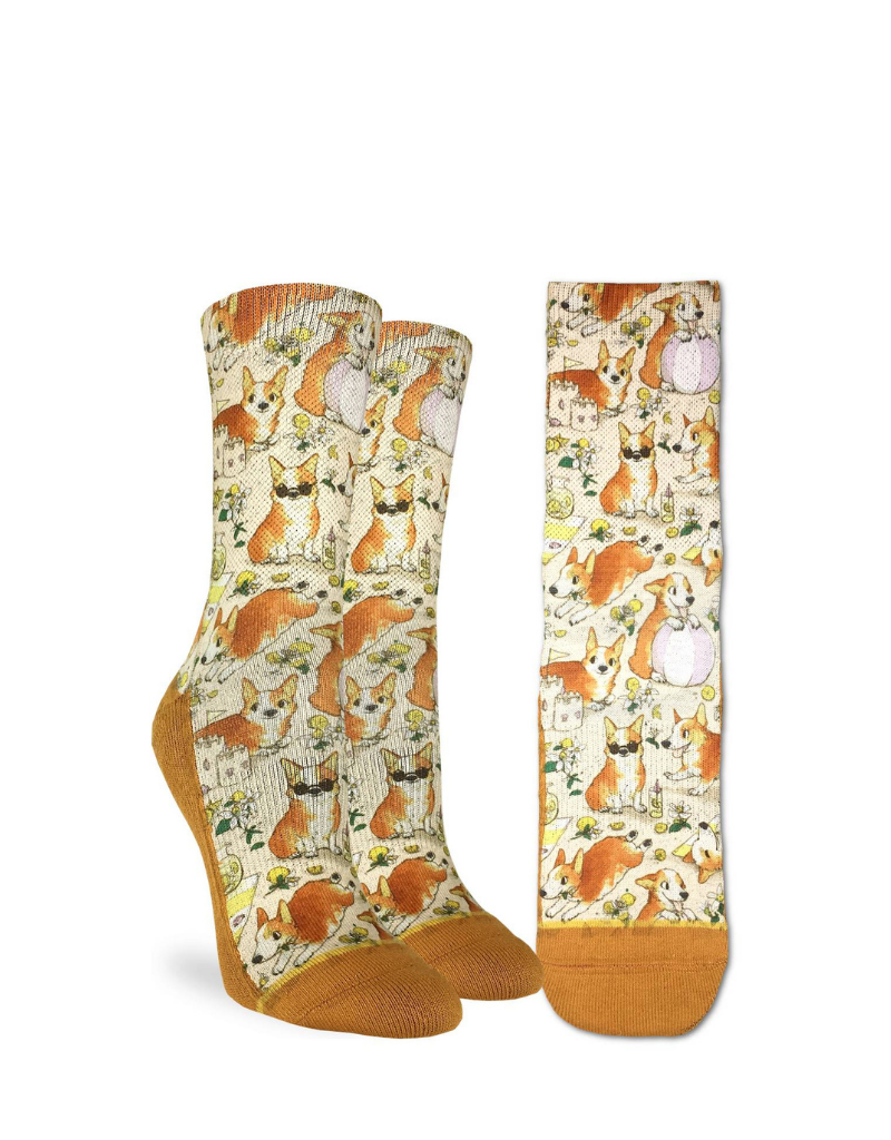 Cute Corgi Beach Pattern Active Socks - Comfortable & Breathable for Running, Yoga, and Outdoor Activities