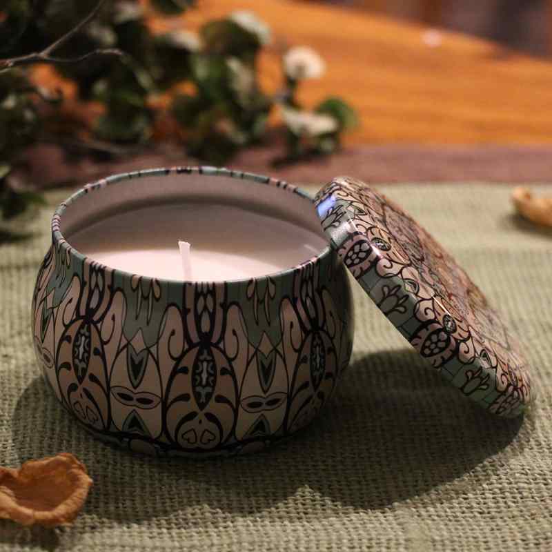 Lavender Scented Candle in Ceramic Pot - Relaxing Aromatherapy for Home, Spa & Bedroom - Perfect for Stress Relief & Romantic Ambiance