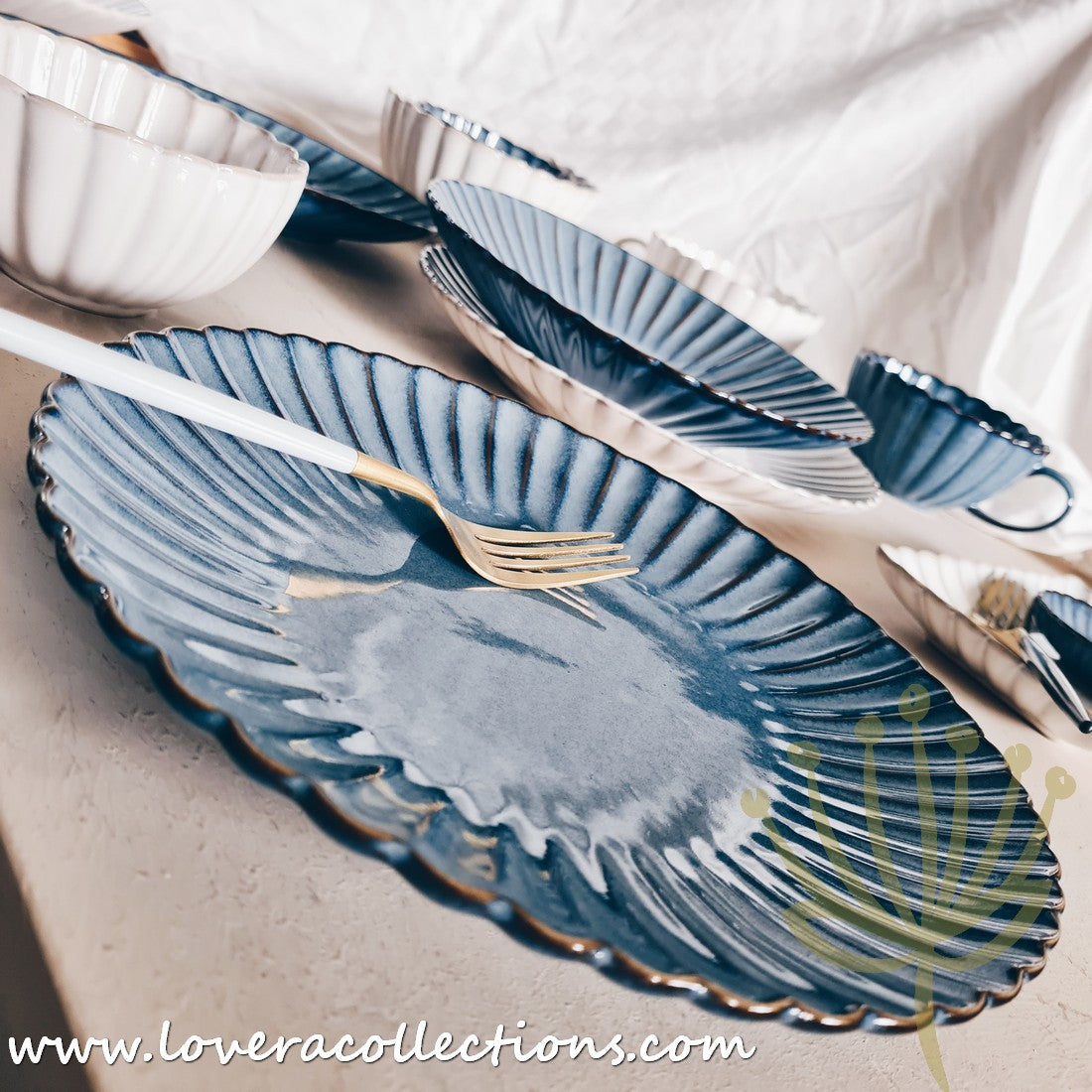 Rustic Seashell Dinnerware Set - Beach Themed Plates, Bowls & Serving Dishes for Coastal Dining & Entertaining - Perfect for Beach House, Summer Parties & Nautical Decor