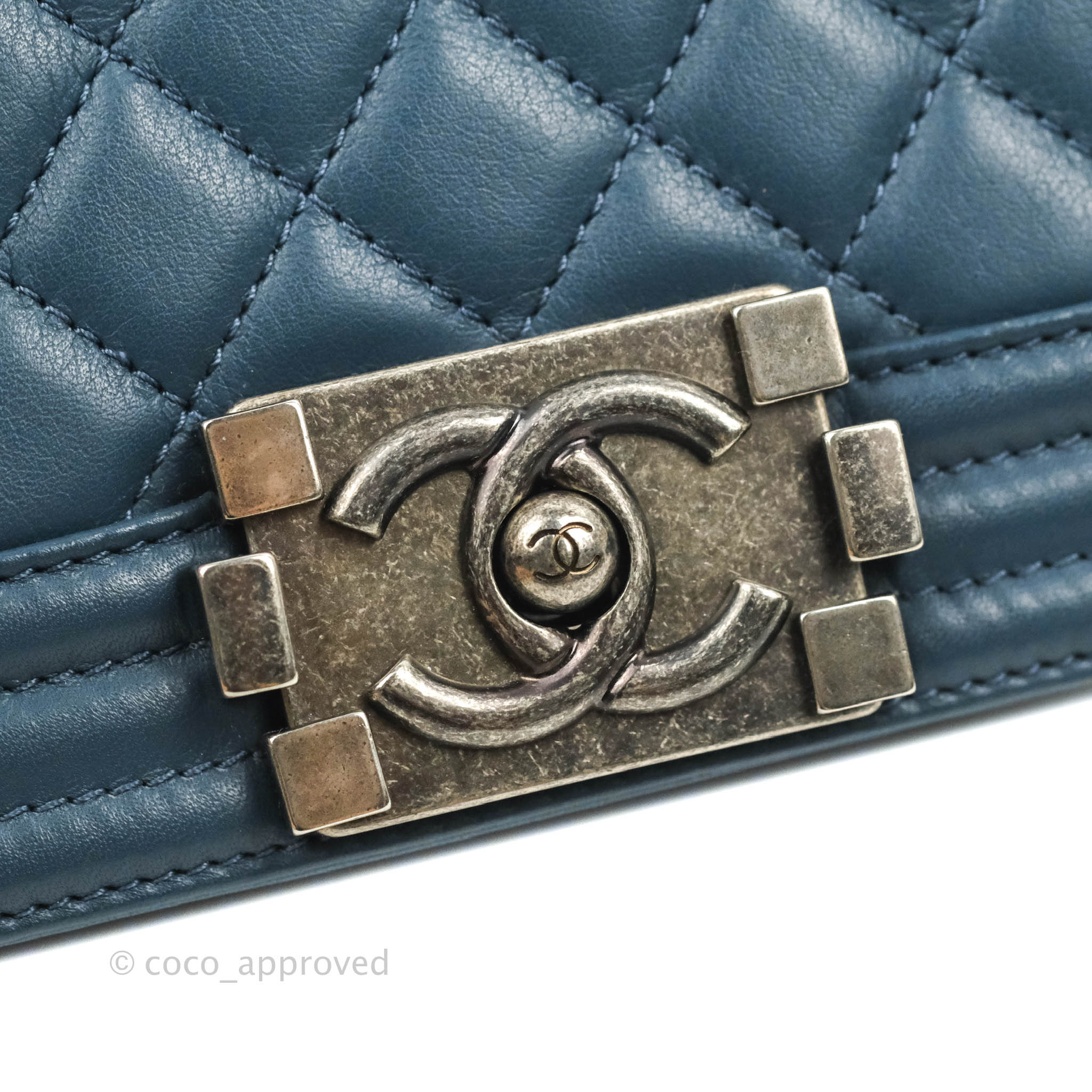 Chanel Boy Small Navy Blue Calfskin Leather Bag with Ruthenium Hardware - Perfect for Evening Events & Luxury Fashion Accessories