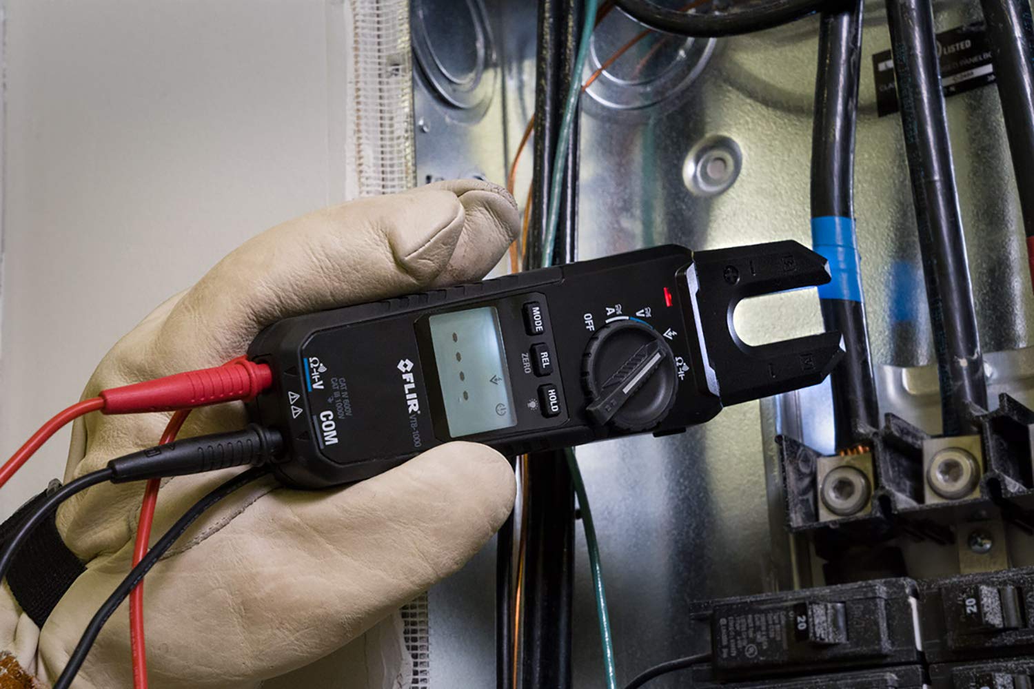 FLIR VT8-1000 Voltage Tester - 1000V/200A Open Jaw Clamp Meter for AC/DC Current, Continuity & Voltage Testing - Perfect for Electricians, HVAC & Industrial Maintenance