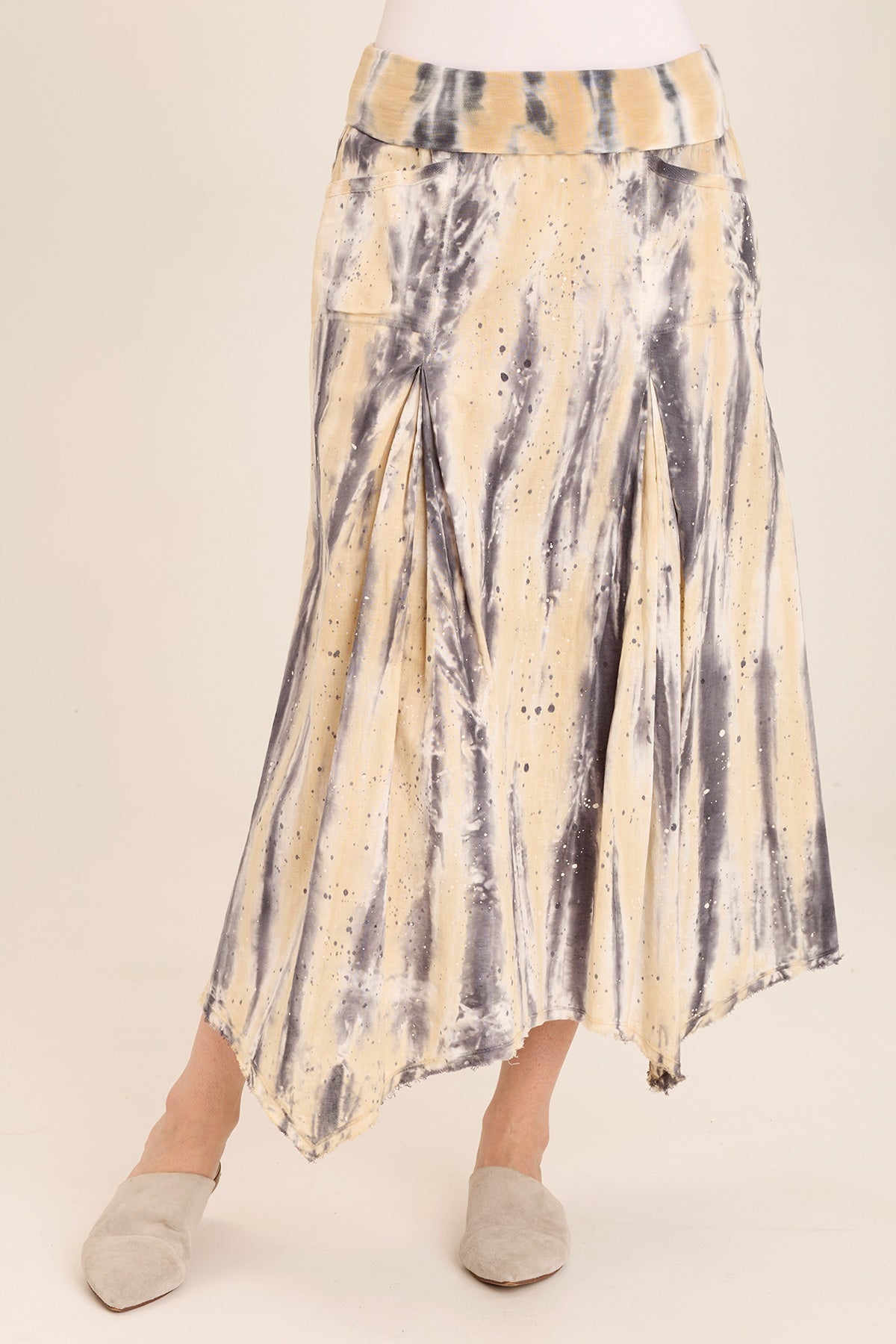 Bohemian Linen Maxi Skirt with Sharkbite Hem - Flowy Beach Skirt for Women | Perfect for Summer Vacations, Music Festivals & Boho Chic Outfits