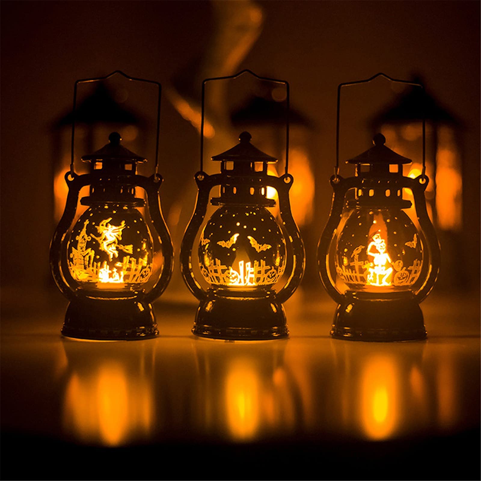 Vintage LED Oil Lamp - Hanging Candle Light for Halloween Decor, Indoor/Outdoor Atmospheric Lighting, Perfect for Home, Bar, and Party Decorations | Spooky Halloween Ambiance, Haunted House Theme, and Gothic Wedding Decor