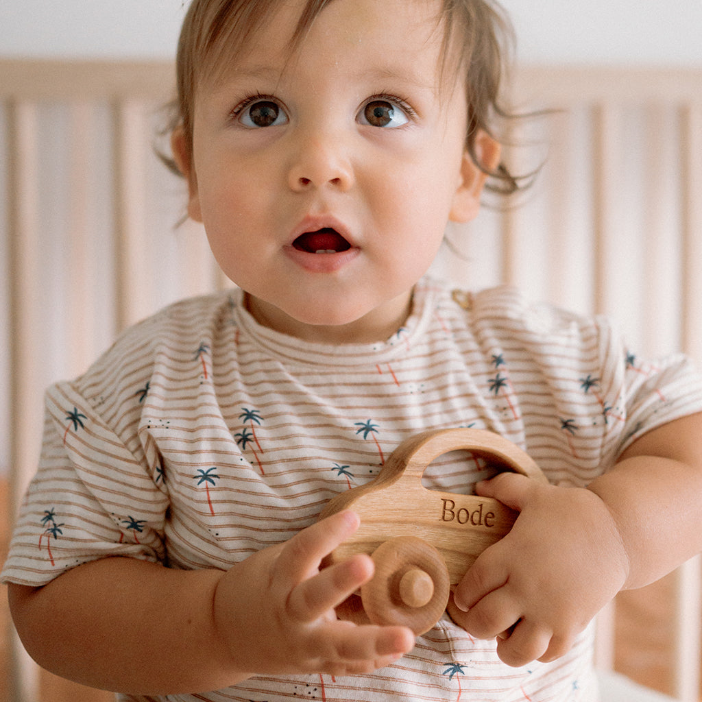 Love Bug Wooden Toy Car - Eco-Friendly Handmade Wooden Toy for Kids, Perfect for Pretend Play & Early Learning - Great Gift for Toddlers & Preschoolers