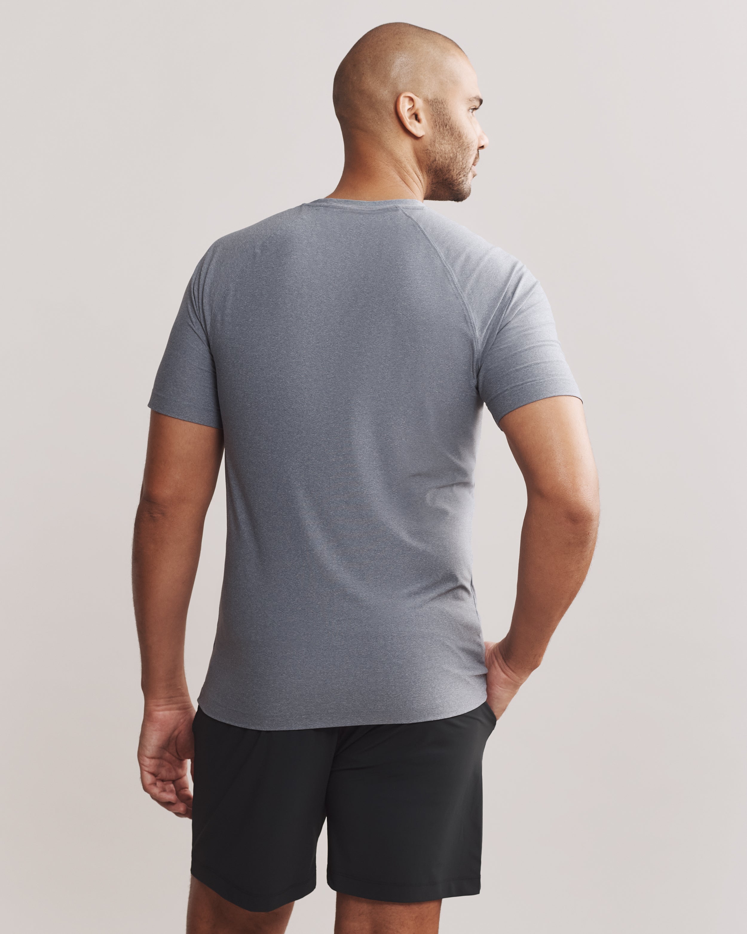 Rhone Reign Men's Performance Short Sleeve T-Shirt - Moisture Wicking & Breathable Workout Top for Gym, Running & Outdoor Activities