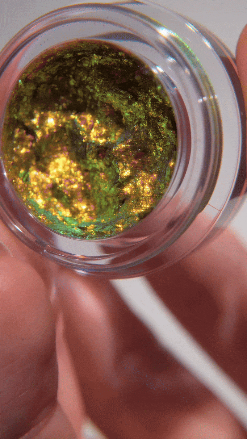 Gold Rush Chroma Flakes - Duochrome Pigment for Makeup & Nails | Glisten Cosmetics | Perfect for Eye Shadow, Nail Art & Body Glitter