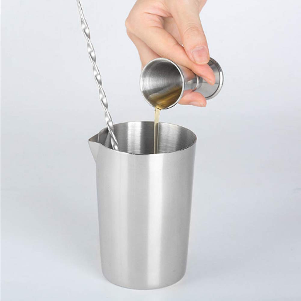 Premium Stainless Steel Cocktail Mixing Cup 500ml - Bartender Tools for Wine & Drink Stirring - Ideal for Home Bars, Parties & Professional Use (Silver)
