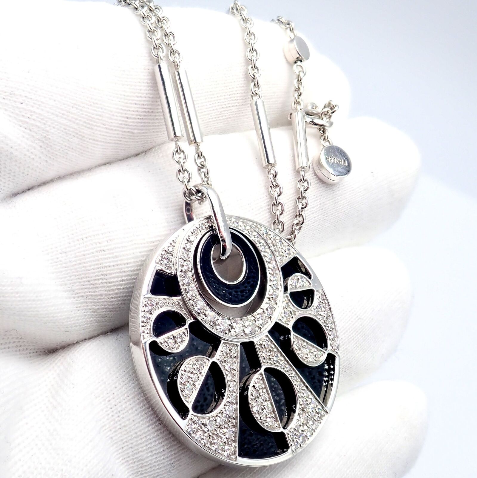 Authentic Bvlgari Bulgari Intarsio 18k White Gold 5 Carat Diamond Onyx Necklace - Luxury Jewelry for Women, Perfect for Gifts & Special Occasions