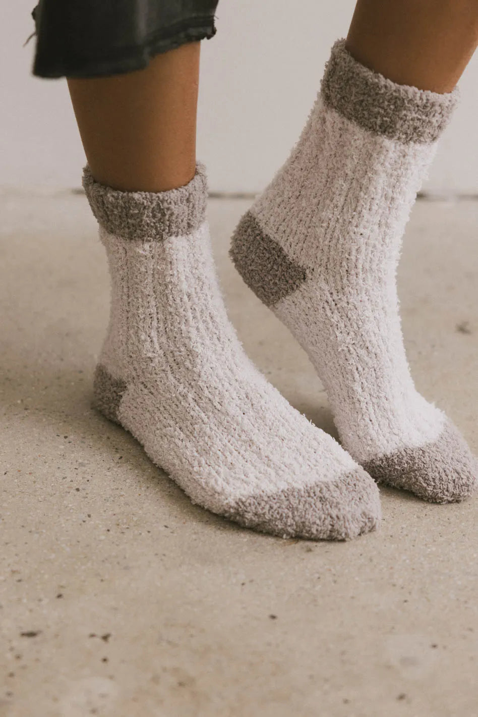 Soft Fuzzy Contrast Socks in Lavender - Cozy & Stylish Women's Socks for Winter, Home, Lounge & Gifts