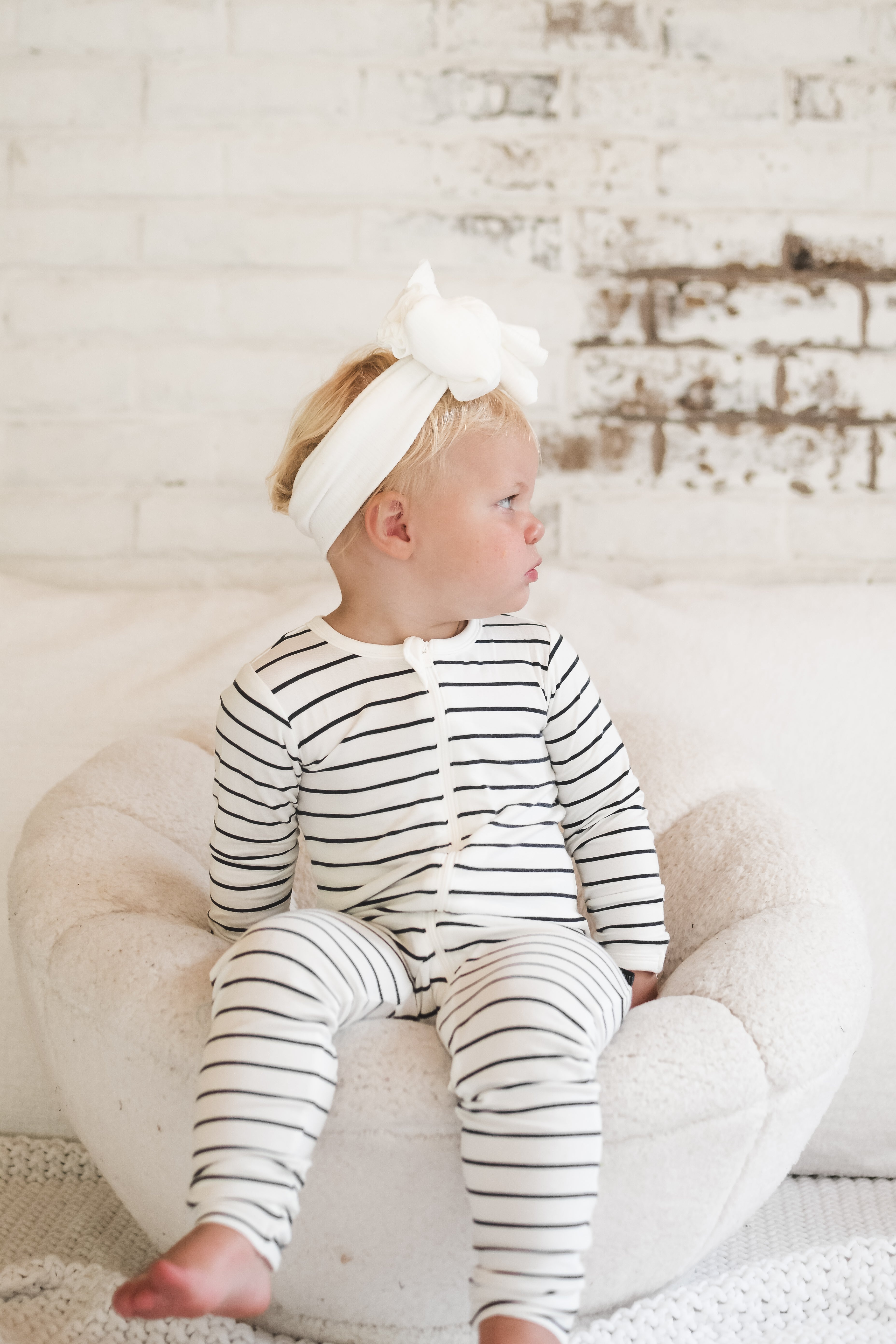 LB x Baby Breez Long Sleeve Pinstripe Romper Pajamas for Boys & Girls - Soft Cotton Sleepwear, White and Black Striped - Perfect for Bedtime, Lounging & Family Photos