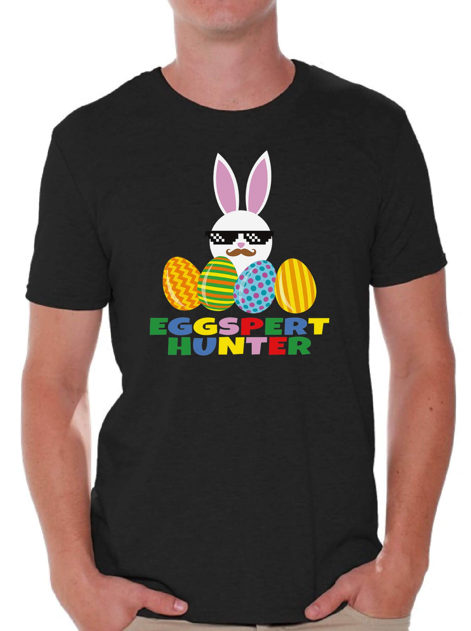 Funny Easter T-Shirt for Men - Eggspert Hunter Graphic Tee | Cute Easter Egg Design | Perfect for Easter Parties, Egg Hunts & Family Gatherings