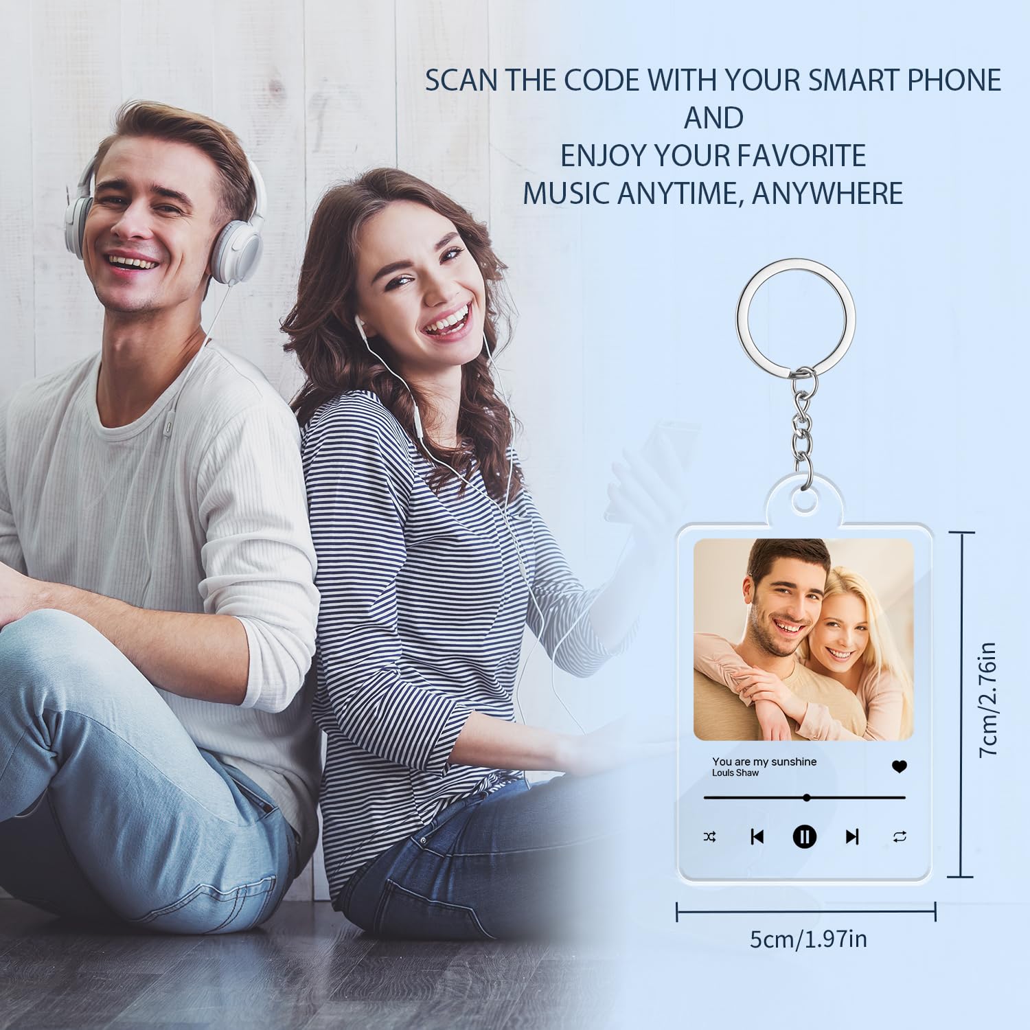 Custom Mom Holding Hands Photo Keychain - Personalized Mothers Day Gifts for Mom - Engraved Heart Keychain for Birthday, Anniversary & Special Occasions - Perfect for Gifts, Keepsakes & Everyday Carry