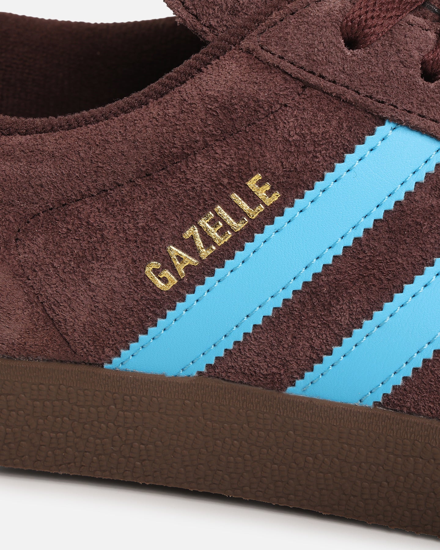 Adidas Gazelle Brown Sneakers - Classic Retro Running Shoes for Men & Women - Comfortable Casual & Athletic Wear for Gym, Workout, and Everyday Use