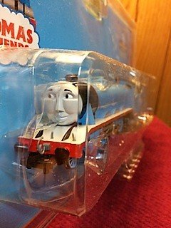 Bachmann Trains - THOMAS & FRIENDS GORDON THE EXPRESS ENGINE with Moving Eyes - HO Scale Model Train for Kids & Collectors - Perfect for Train Layouts, Birthday Gifts & Educational Play