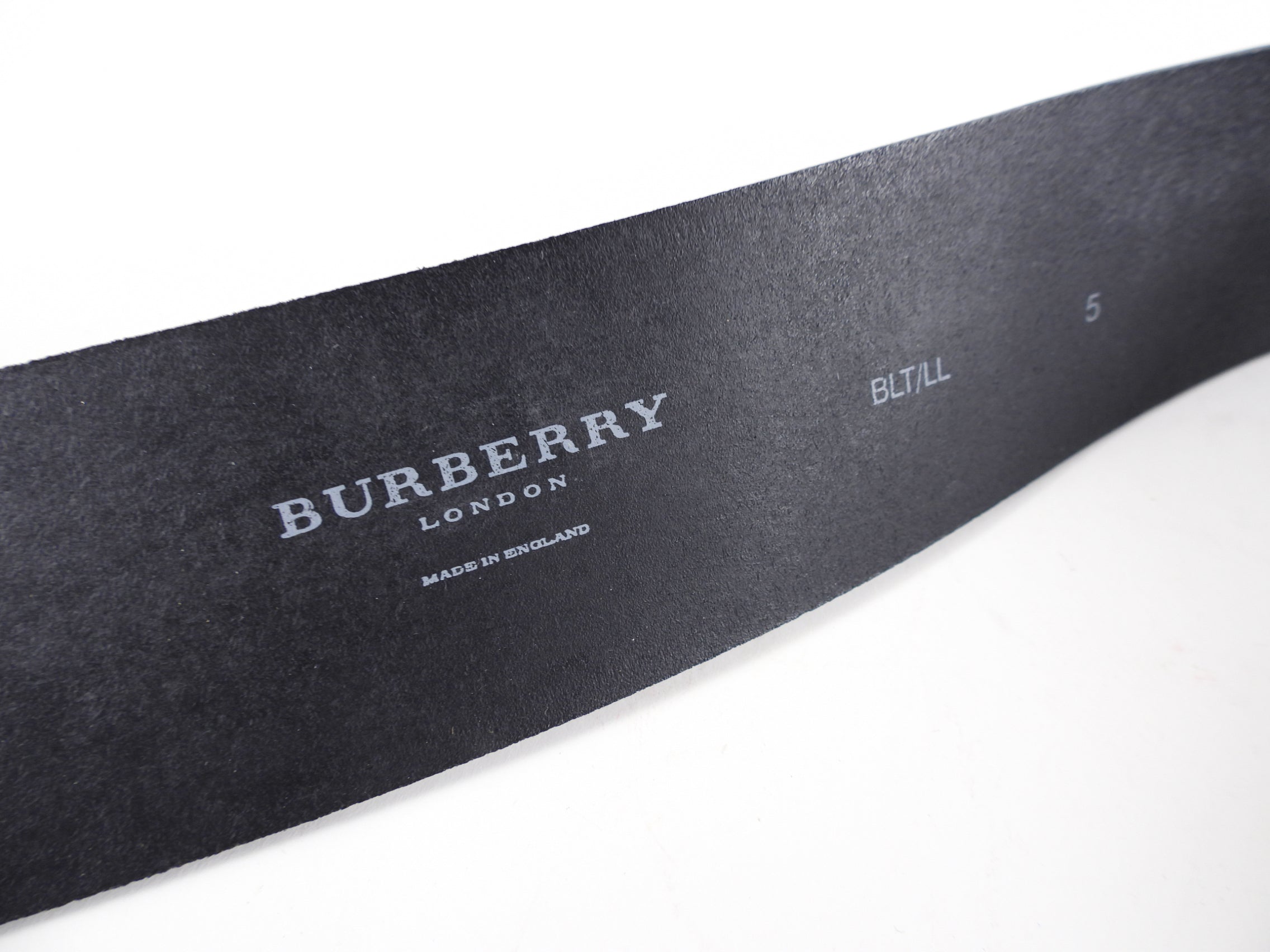 Burberry Black Leather Snap Pocket Belt for Men & Women - Stylish & Functional Waist Belt for Jeans, Pants & Dresses | Perfect for Casual, Office & Travel Outfits