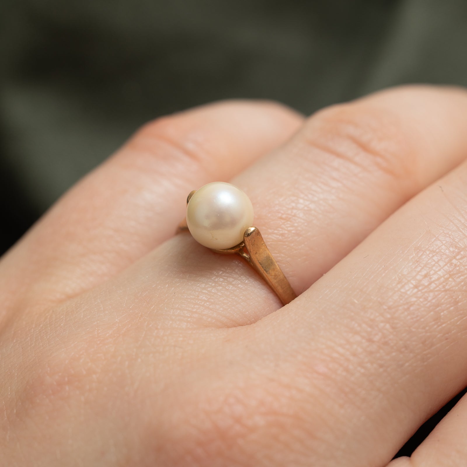 Solitaire Pearl Ring for Women - 14K Gold Plated, Size 5.5 - Elegant Bridal Jewelry, Anniversary Gift, Wedding Band, Engagement Ring for Her