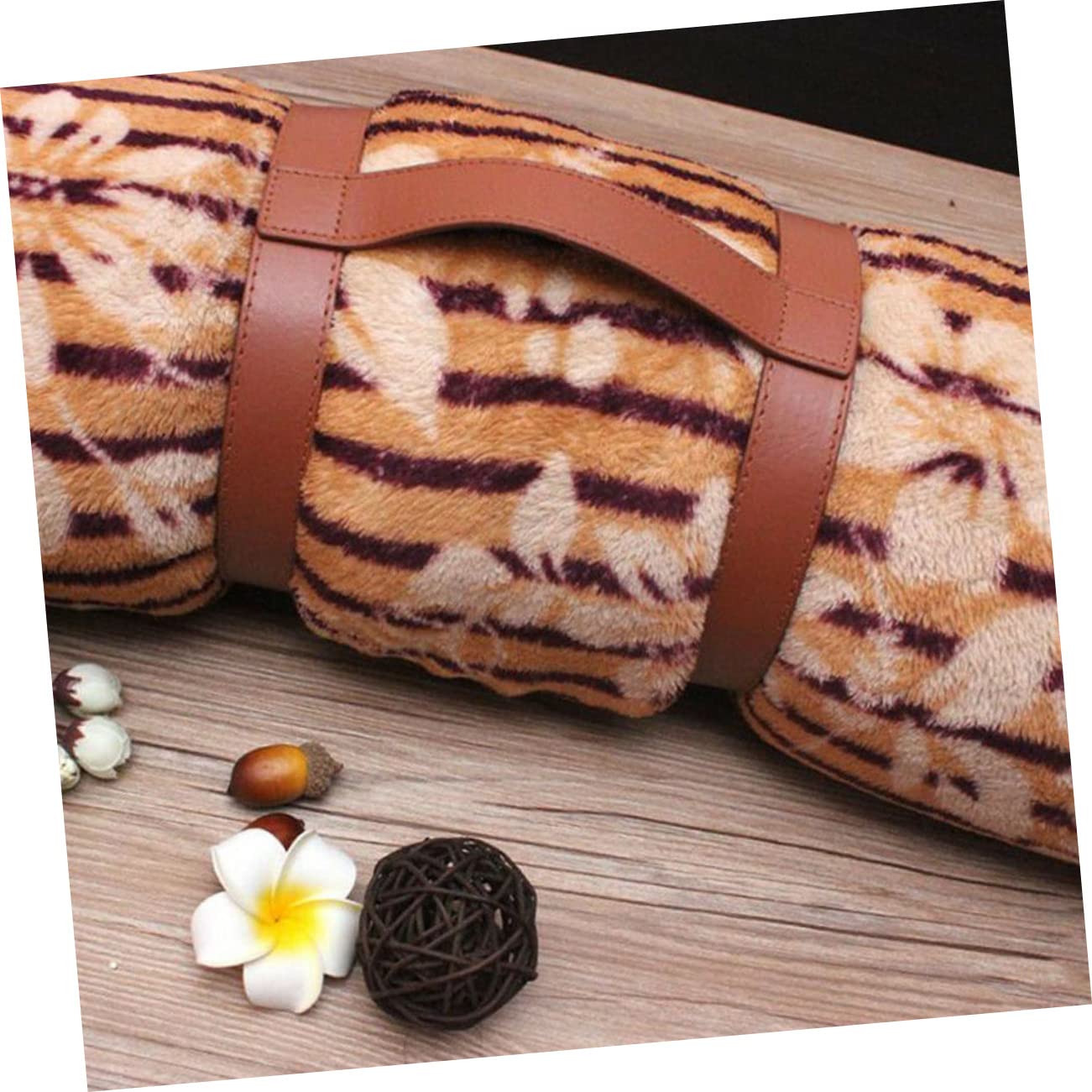 HANABASS 2-Pack Decorative Blanket Straps - Leather Rug & Yoga Mat Holder for Travel, Camping, Picnic & Outdoor Activities | Secure Blanket Binding & Carrier for Beach, Park & Home Use