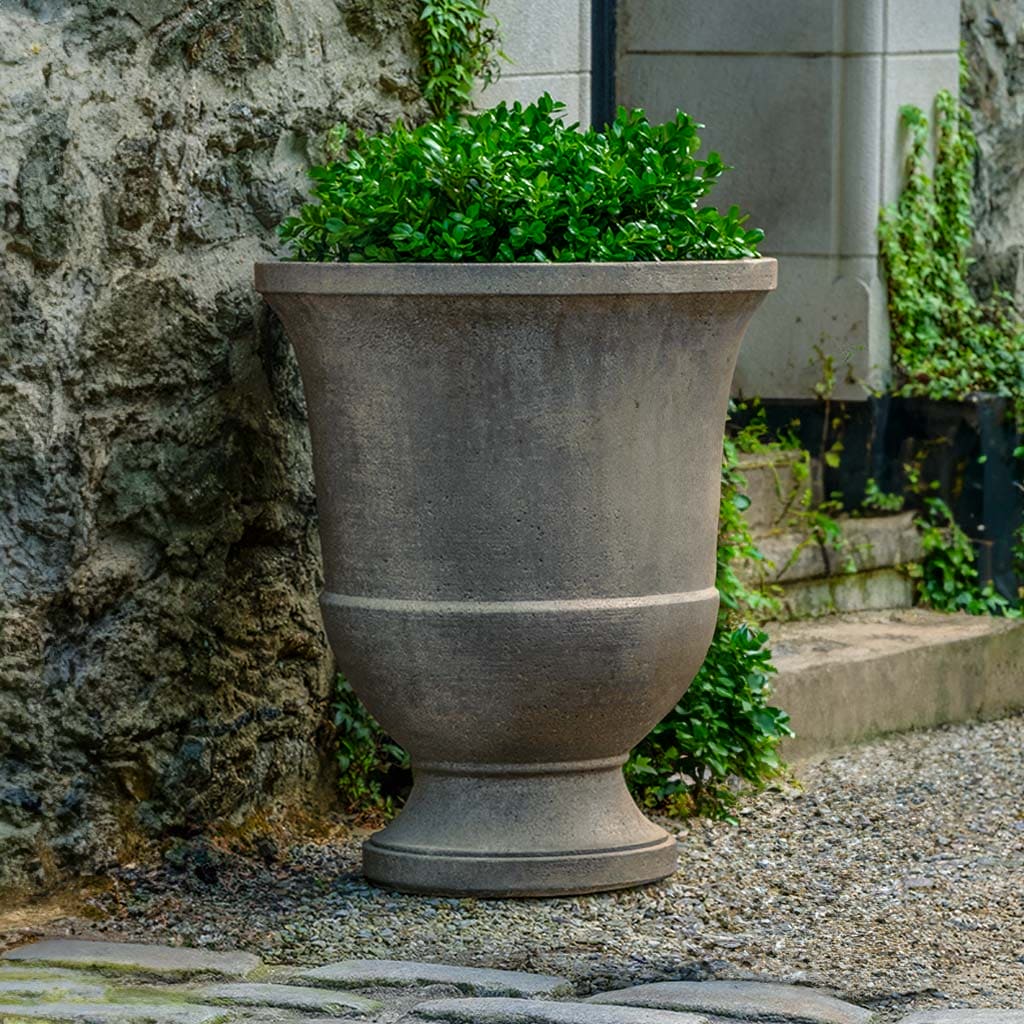 Campania International Textured Large Pascal Urn - Classic Garden Planter for Outdoor Decor, Patio, and Landscaping | Durable Resin Material for Year-Round Use