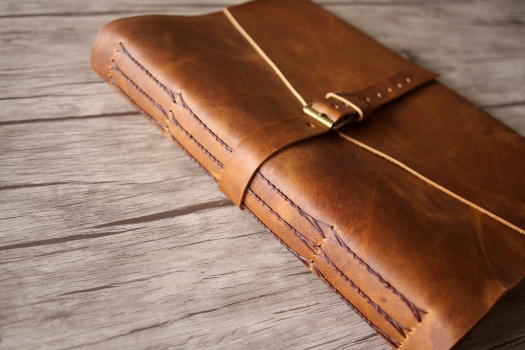 Personalized Leather Photo Guest Book - Custom Wedding Guestbook, Anniversary & Special Occasion Sign In Book for Events - Perfect for Weddings, Anniversaries & Milestone Celebrations